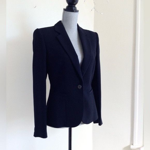Giorgio Armani Giorgio Armani Black Tailored Single-Button Blazer IT 40 US Size S / US 4 / IT 40 - 1 Thumbnail
