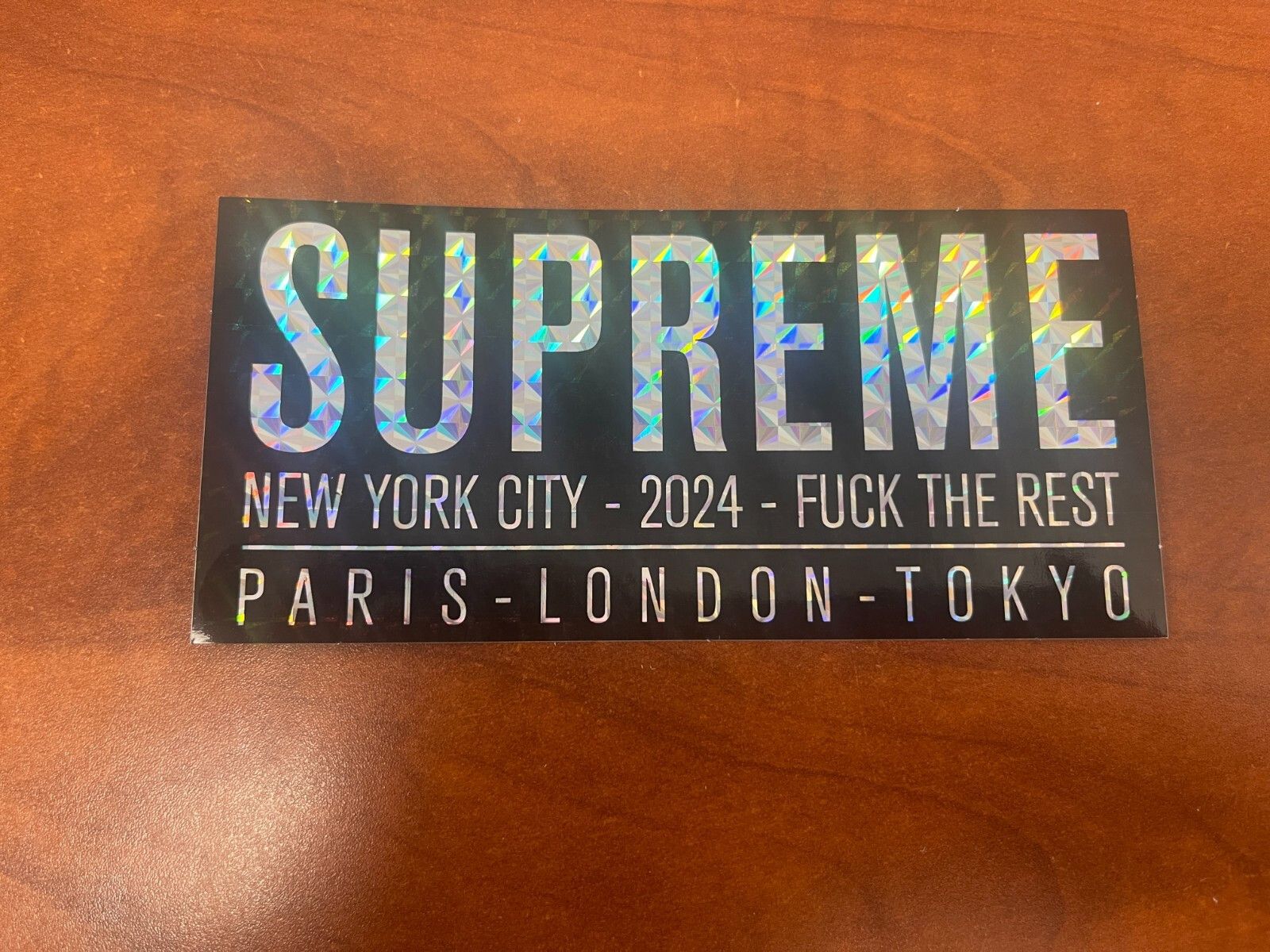 Supreme Supreme Black Paris Hologram Sticker Size ONE SIZE - 1 Preview