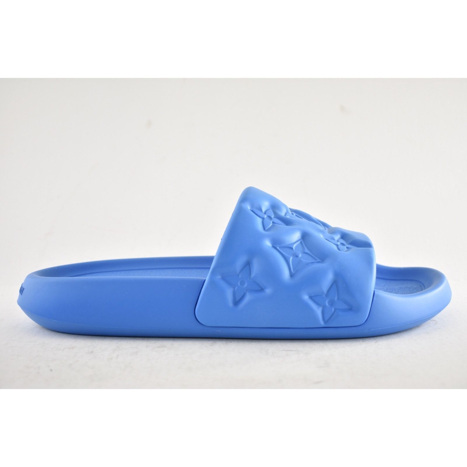Louis Vuitton Louis Vuitton Waterfront Monogram LV Sandal UK 9 US 10 11 Size US 9 / EU 42 - 2 Thumbnail