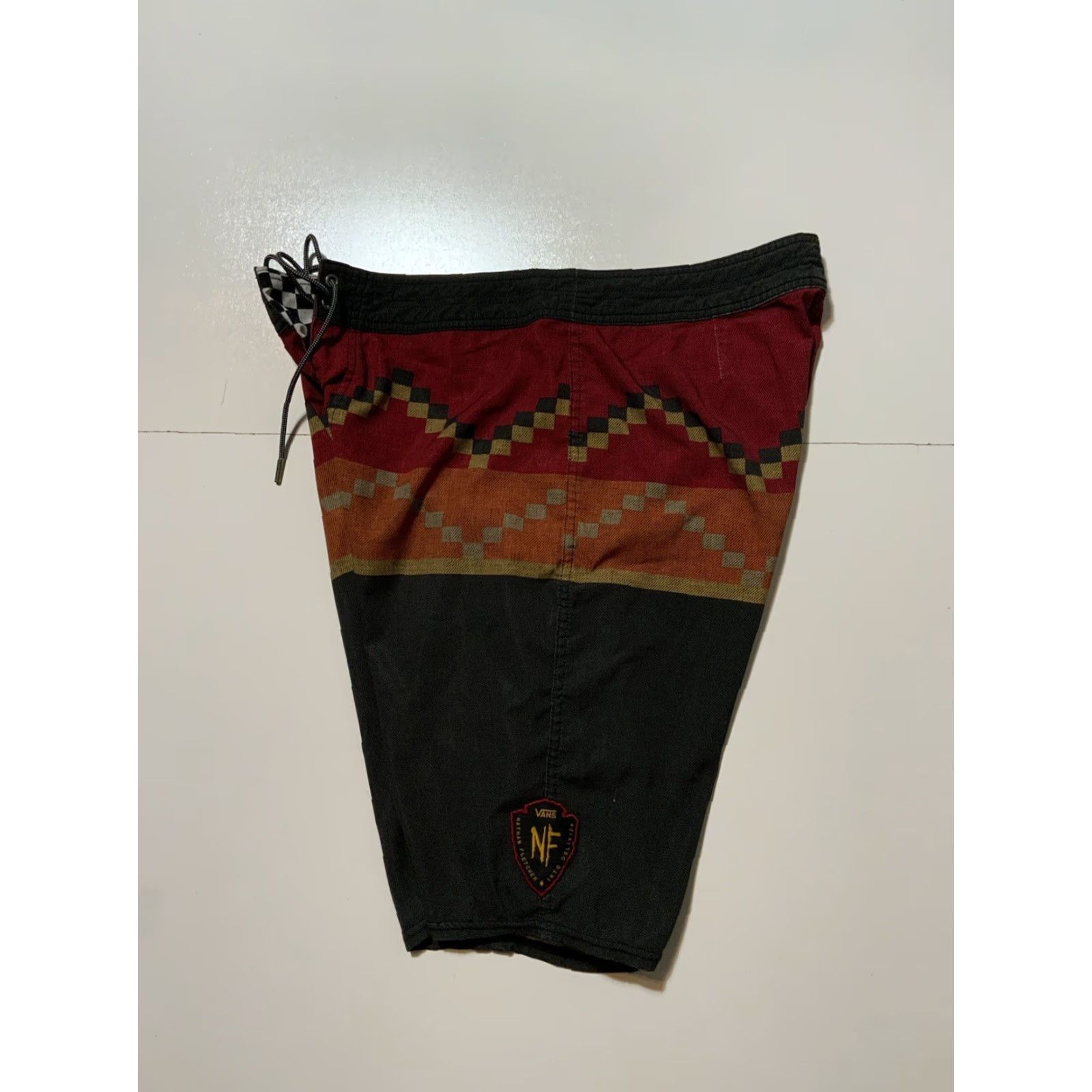Vans VANS X Nathan Fletcher Into Oblivion Southwestern Aztec 10” Inseam Board Shorts Mens 32 Multicolor Board Size US 32 / EU 48 - 4 Thumbnail