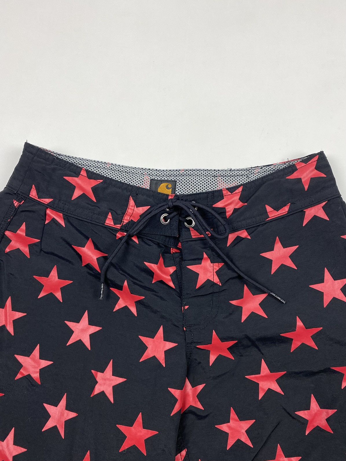 Carhartt 2000’s Vintage Carhartt Star Printed W’ Board Bermuda Shorts Size 27" / US 4 / IT 40 - 2 Thumbnail