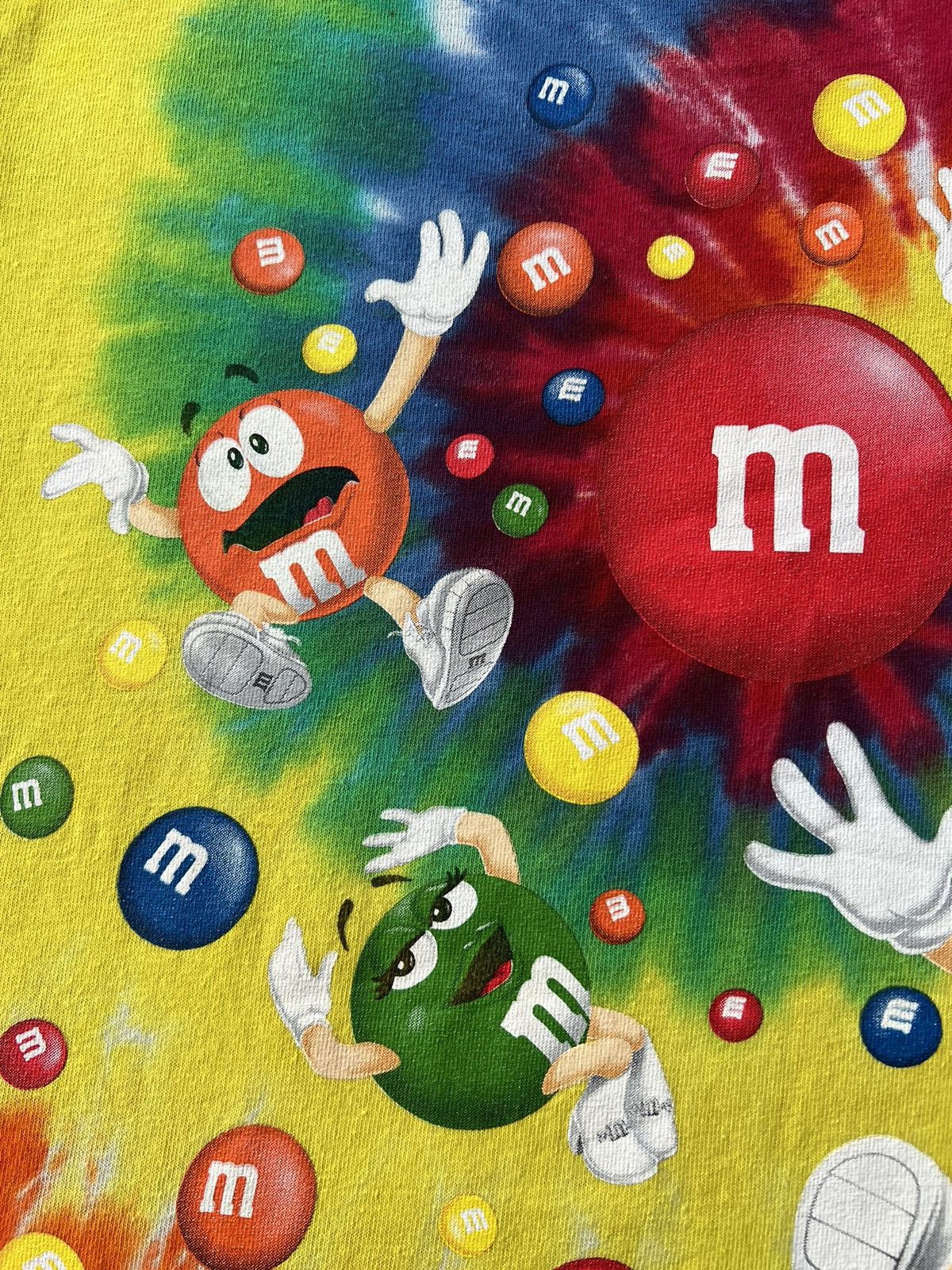 Vintage Vintage M&Ms Chocolate Tie Dye T-shirt Size US M / EU 48-50 / 2 - 5 Thumbnail