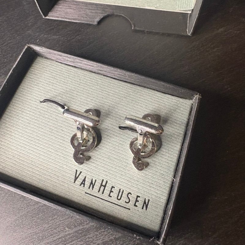 Van Heusen Van Heusen 1" Silver-Tone Treble Clef Cufflinks Music Size ONE SIZE - 2 Thumbnail