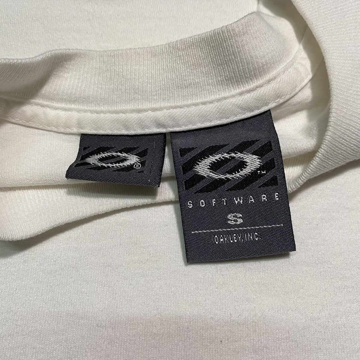 Oakley Vintage 90’s Oakley Flames Software Longsleeve Tee Size US S / EU 44-46 / 1 - 4 Thumbnail