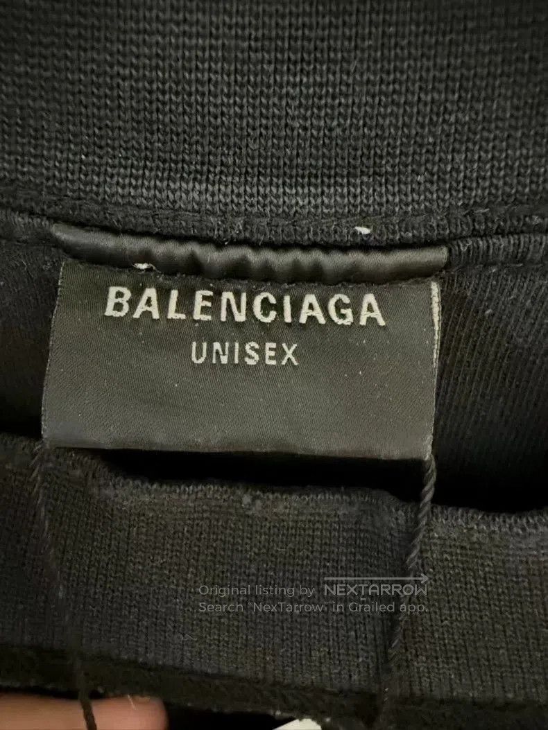 Balenciaga Balenciaga Distressed Fringe Logo T-shirt. Size US M / EU 48-50 / 2 - 3 Thumbnail