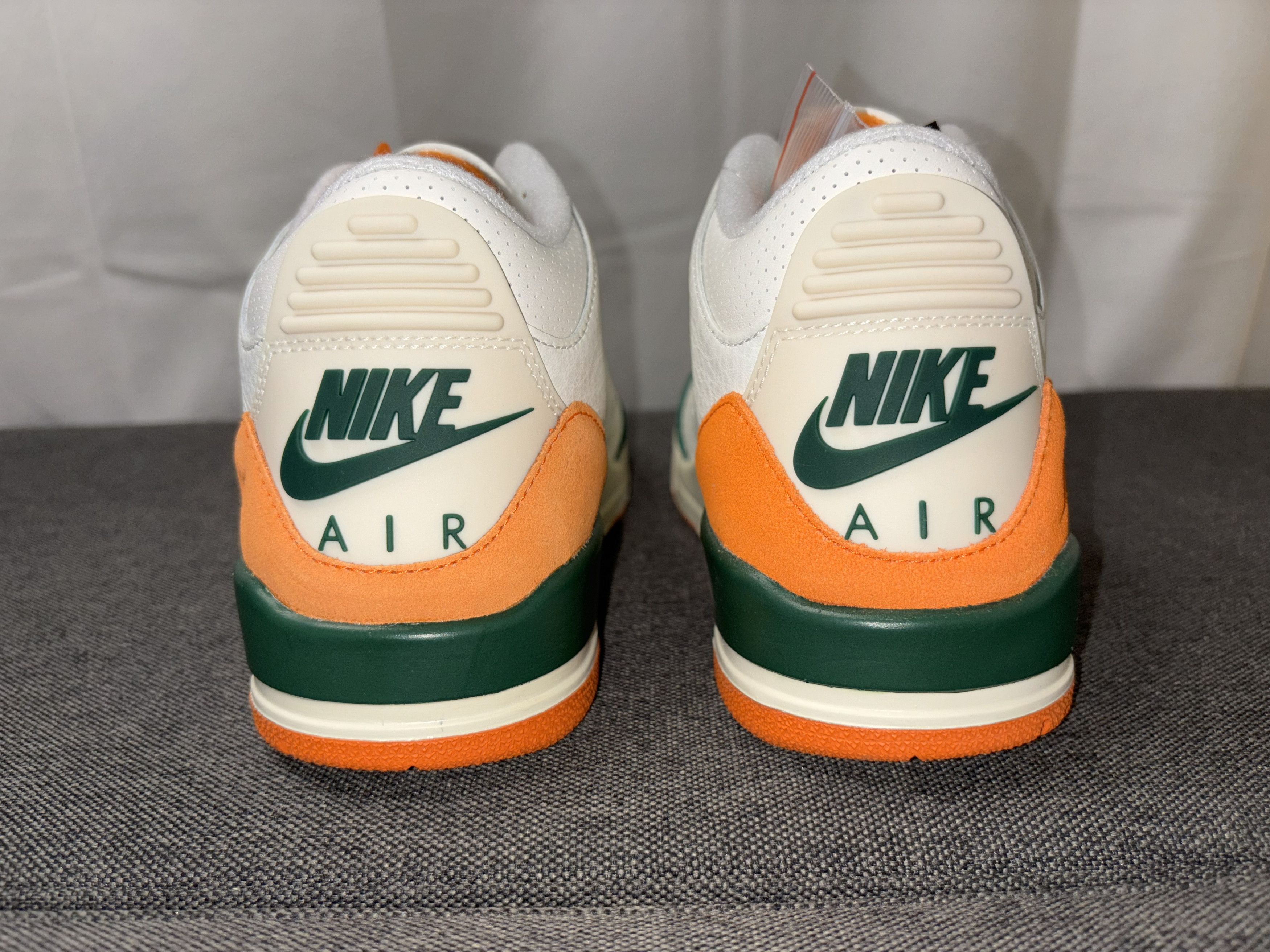 Jordan Brand Nike Air Jordan 3 Retro OG SP SoleFly Miami 7.5 IF4491-100 Size US 7.5 / EU 40-41 - 9 Thumbnail