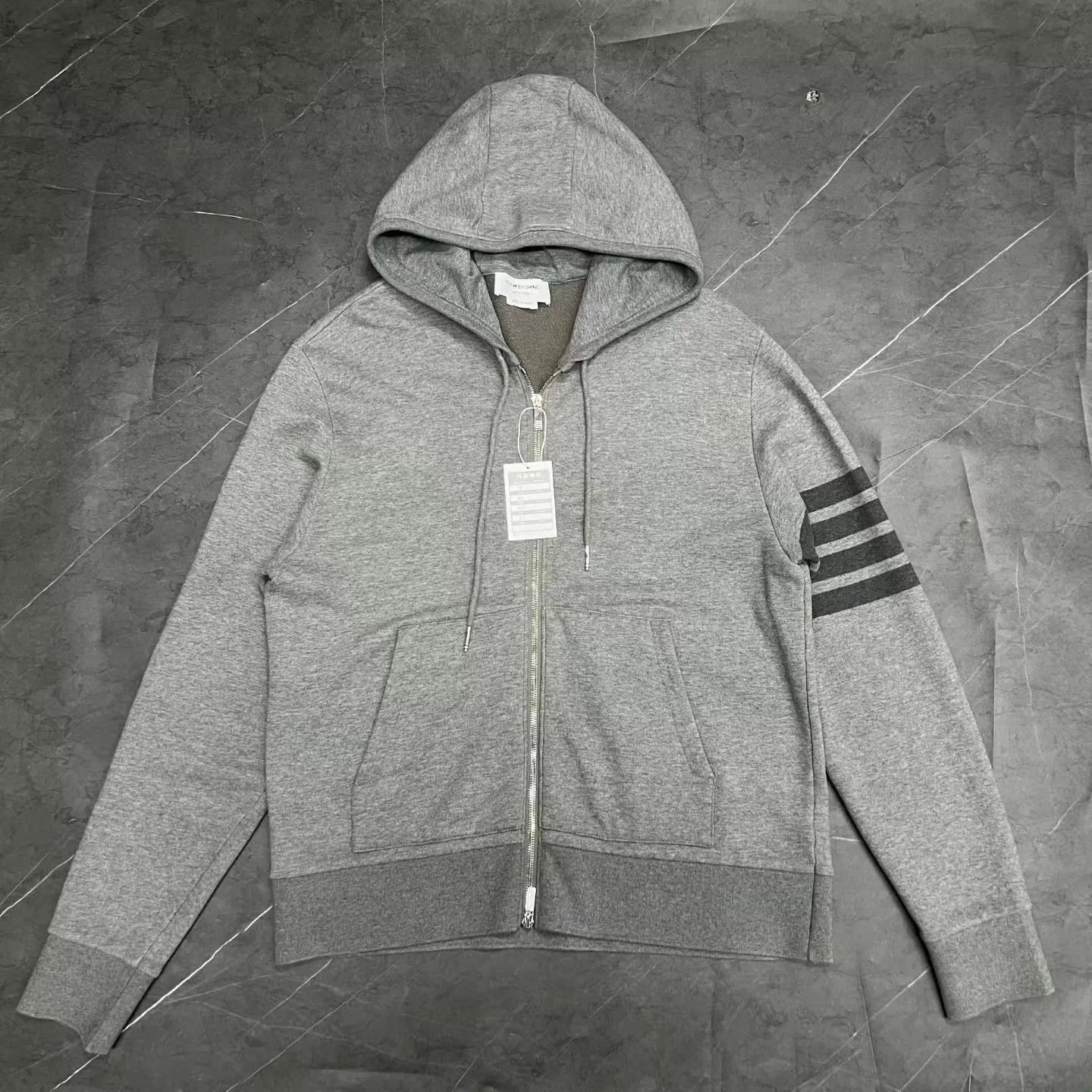 Thom Browne Thom Browne Gray 4-Bar Hooded Zip Sweatshirt 4 Size S / US 4 / IT 40 - 1 Thumbnail