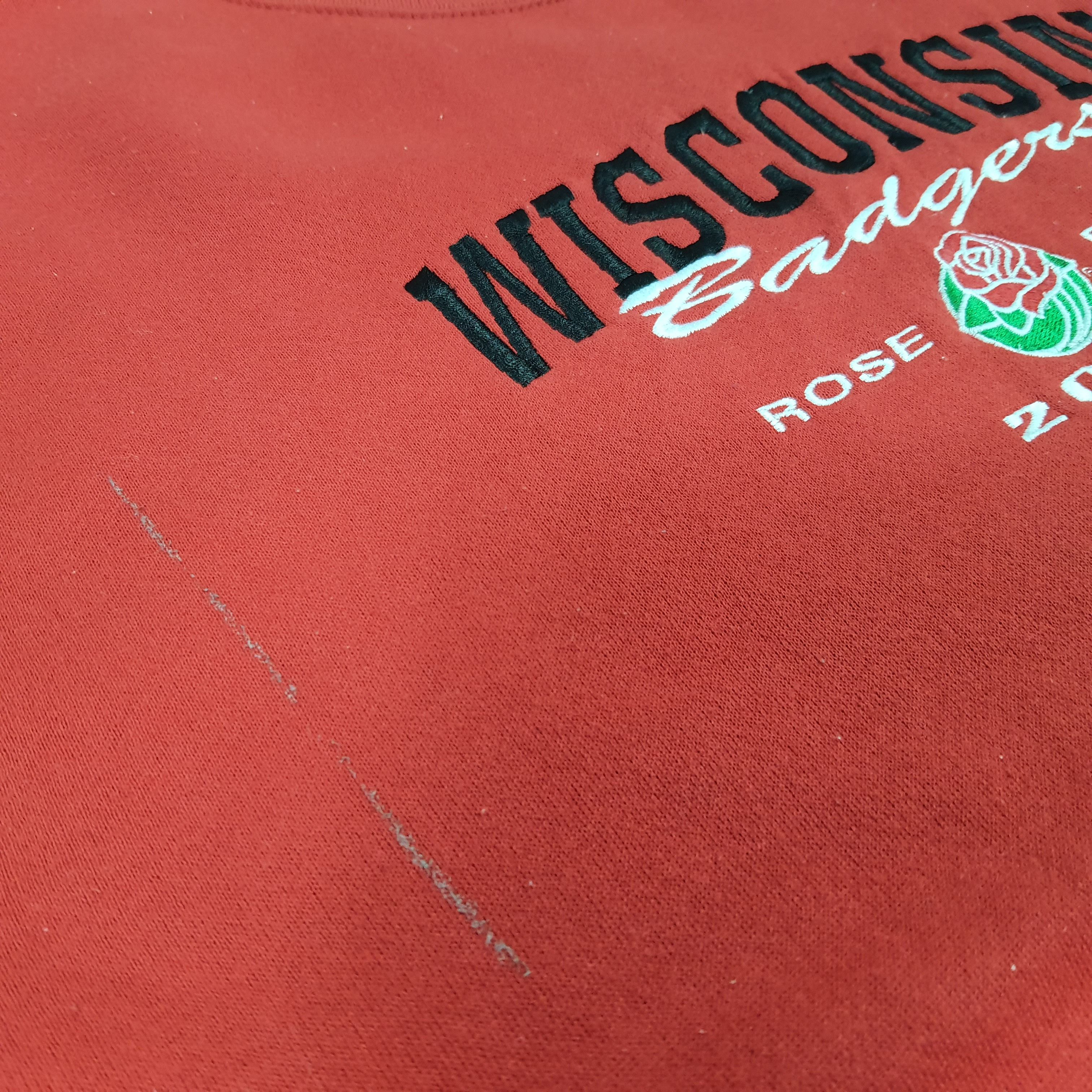 Lee × Vintage Vintage Wisconsin Badgers Football Team Rose Bowl Sweatshirt Size US L / EU 52-54 / 3 - 10 Thumbnail