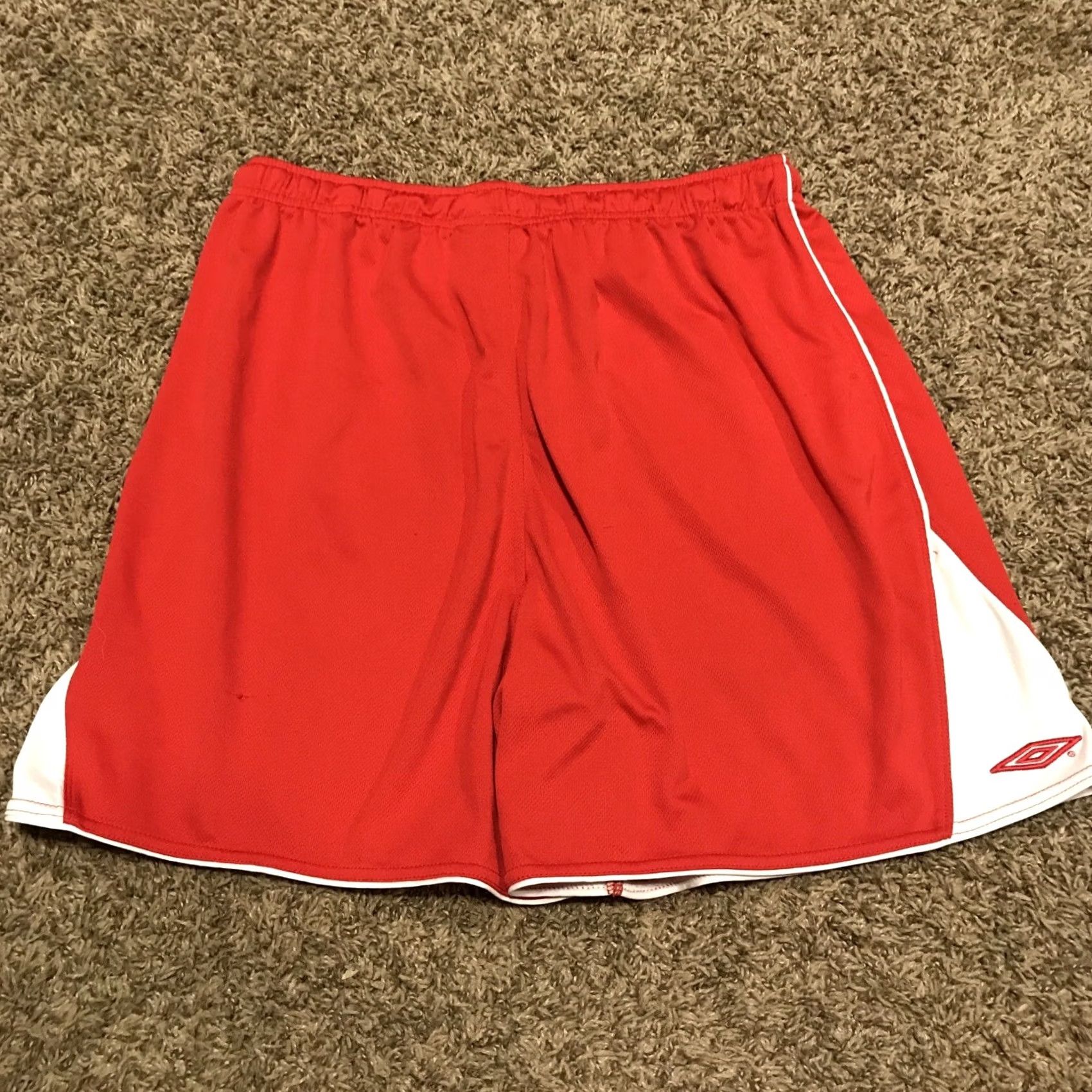 Umbro Umbro Shorts Womens L Polyester Red White Athletic A7 Size 36" / US 14 / IT 50 - 4 Thumbnail