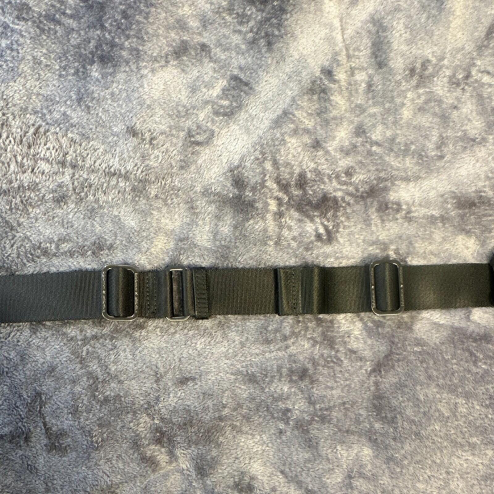 Lululemon Lululemon Belt Bag, Adjustable Strap, Zip & Buckle Closure Size ONE SIZE - 5 Thumbnail