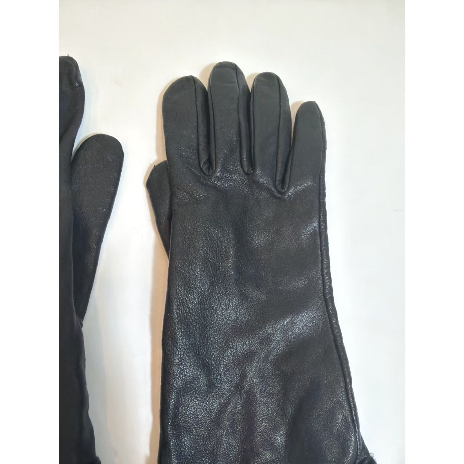 Vintage VINTAGE Grandoe leather gloves Women’s Large Black Glove Wrist Lining Polyester Nylon Eyelet Womens Size ONE SIZE - 4 Thumbnail