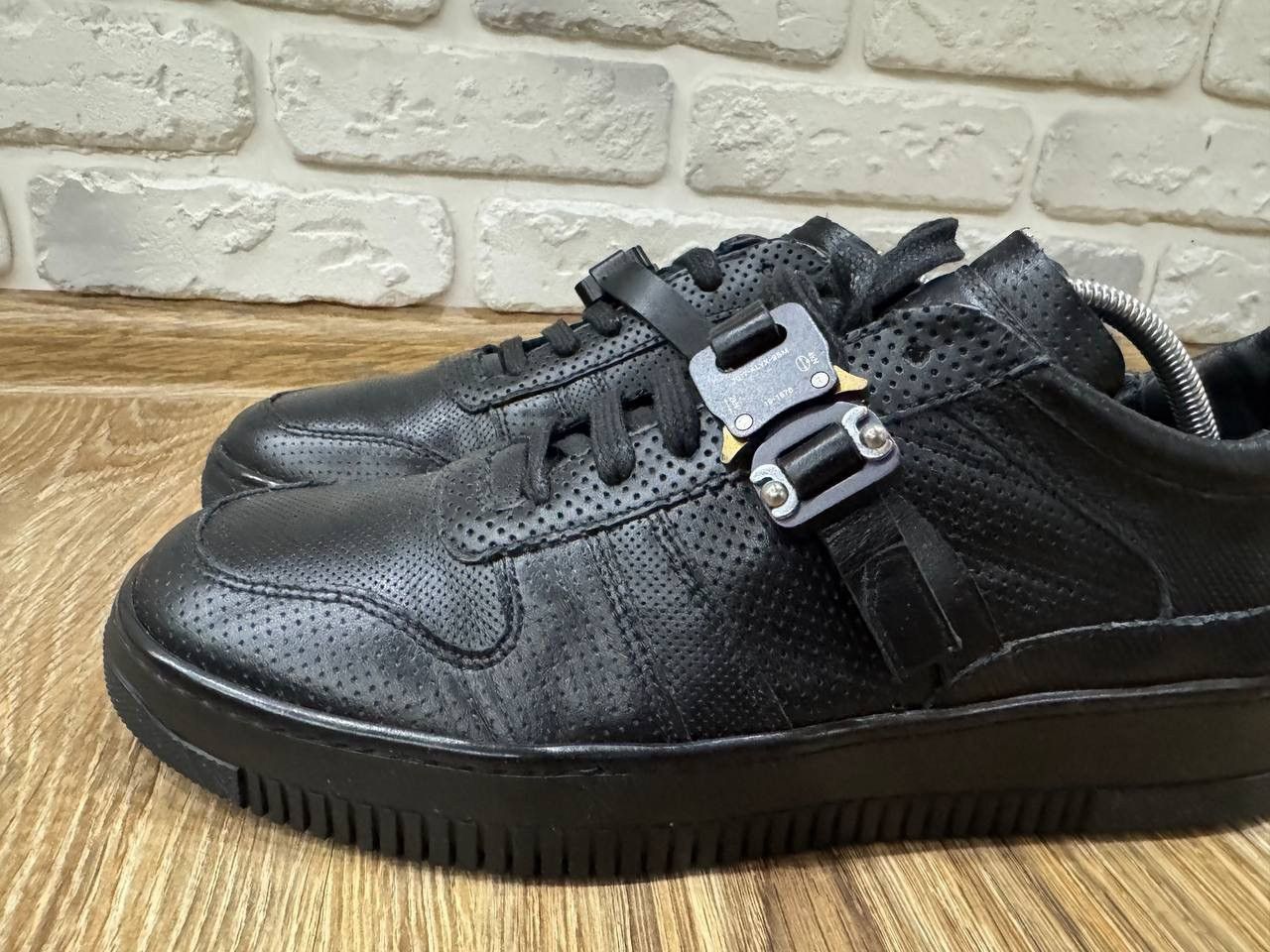 1017 ALYX 9SM 1017 ALYX 9SM Black Leather Buckle Sneakers Size US 8.5 / EU 41-42 - 2 Thumbnail