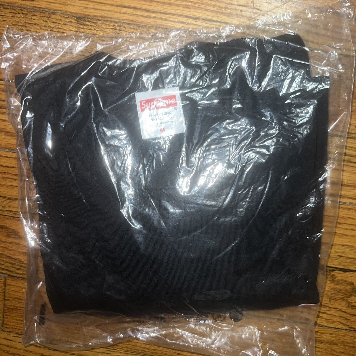 Supreme Supreme Spongebob Castel Racing L/S Tee Black Size: M Size US M / EU 48-50 / 2 - 3 Thumbnail