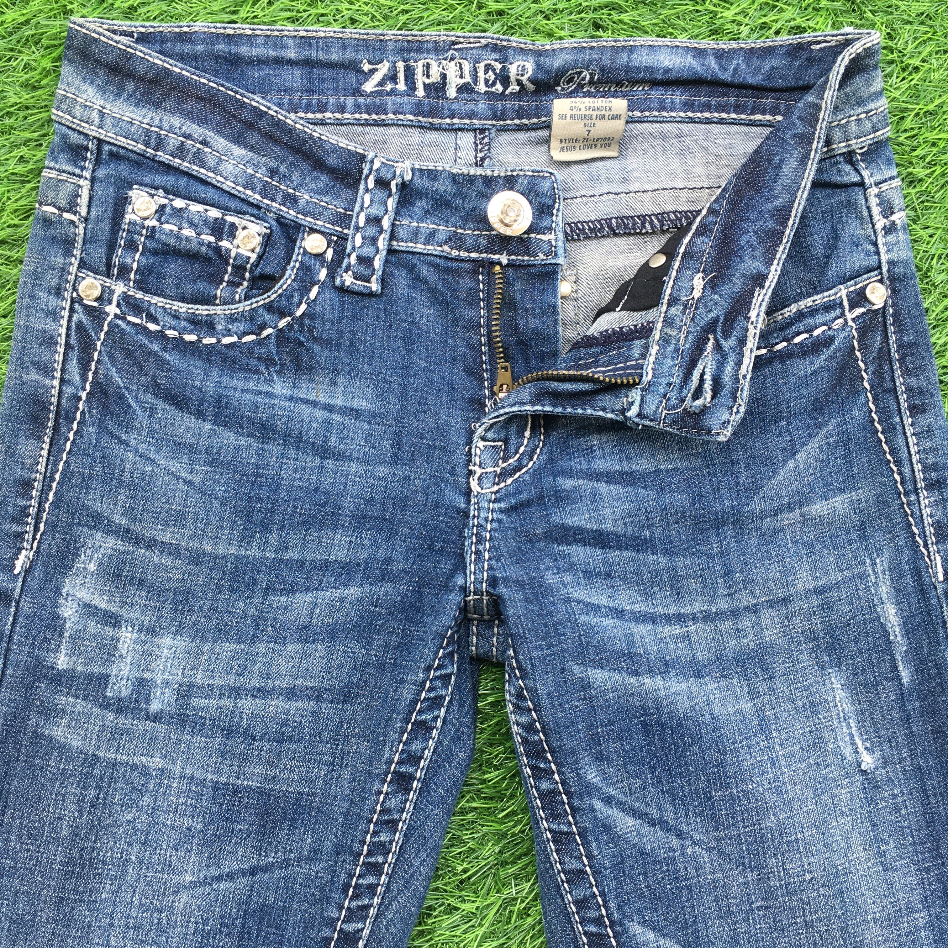 Designer × Jean Cross Embellished Bootcut Jeans D-985 Size 26" / US 2 / IT 38 - 2 Thumbnail