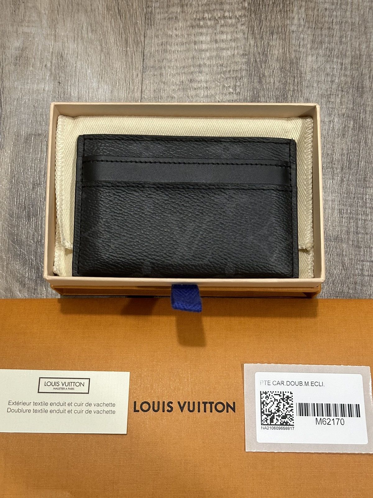 Replica Louis Vuitton Double Card Holder Monogram Eclipse M62170