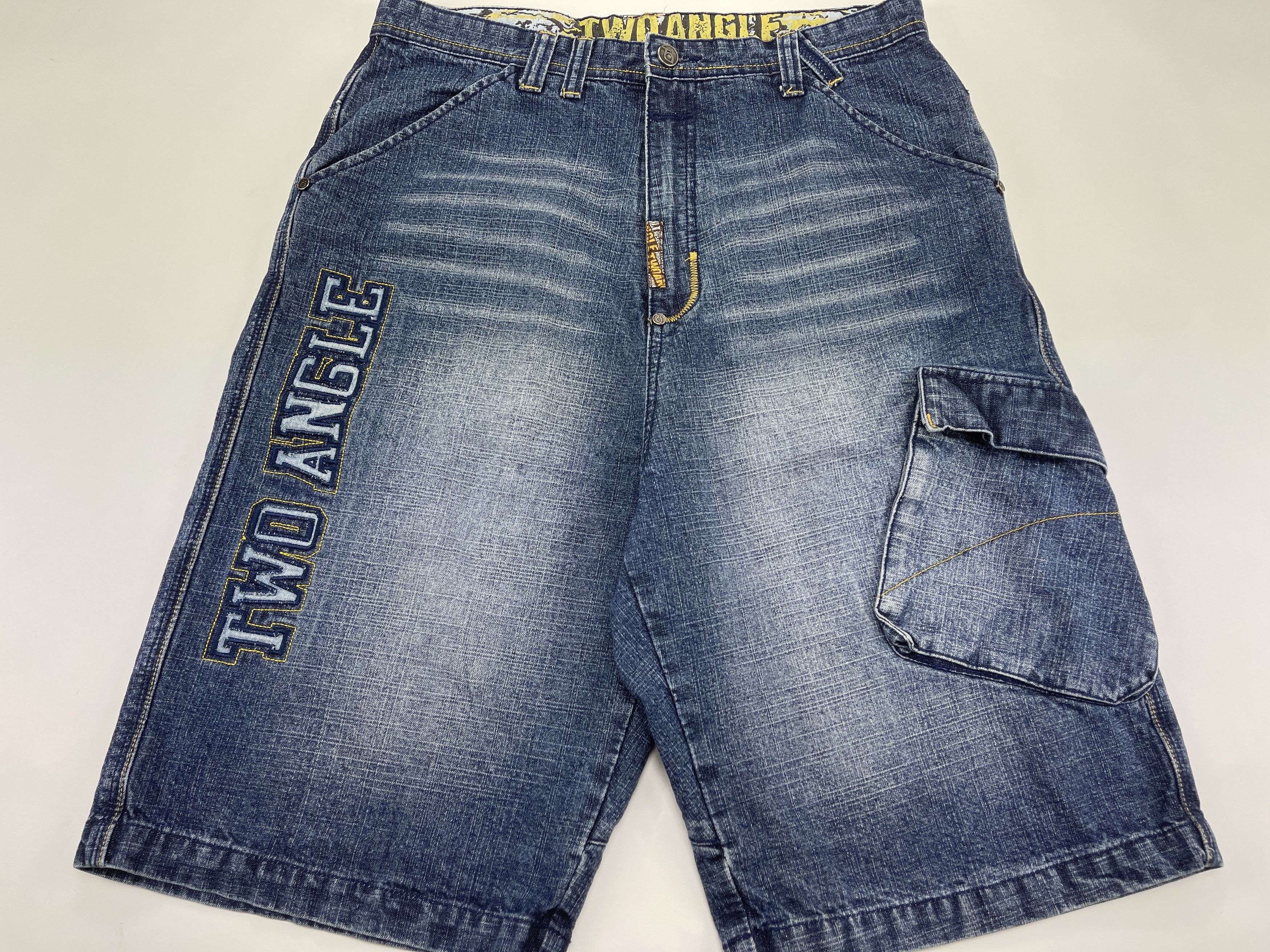Other Two Angels jeans shorts, vintage baggy denim, 90s skater 34 Size US 34 / EU 50 - 2 Thumbnail