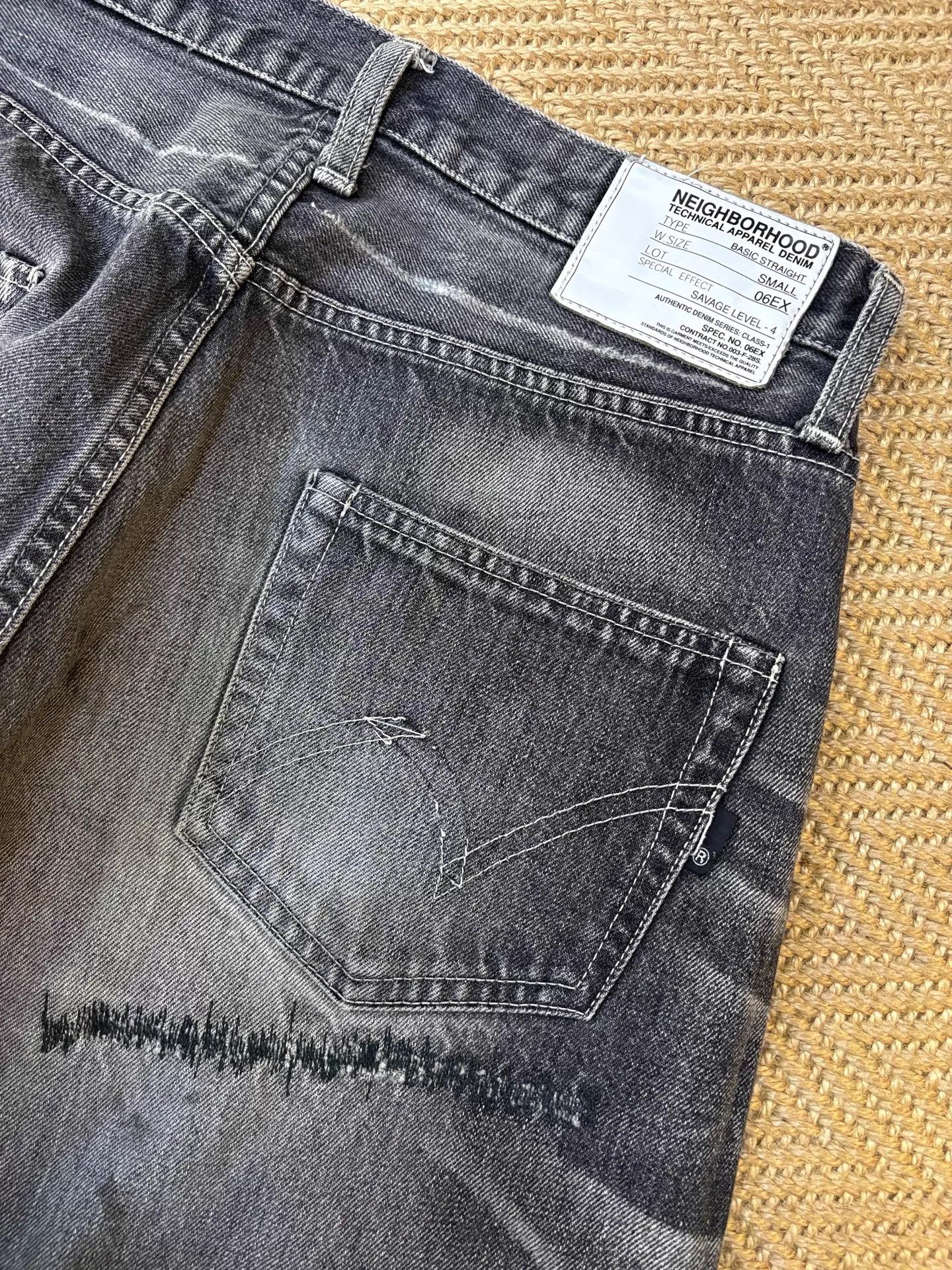 Neighborhood NBHD 06EX KNEEL Slashed Patched Oil-Washed Jeans S Size US 29 - 6 Thumbnail