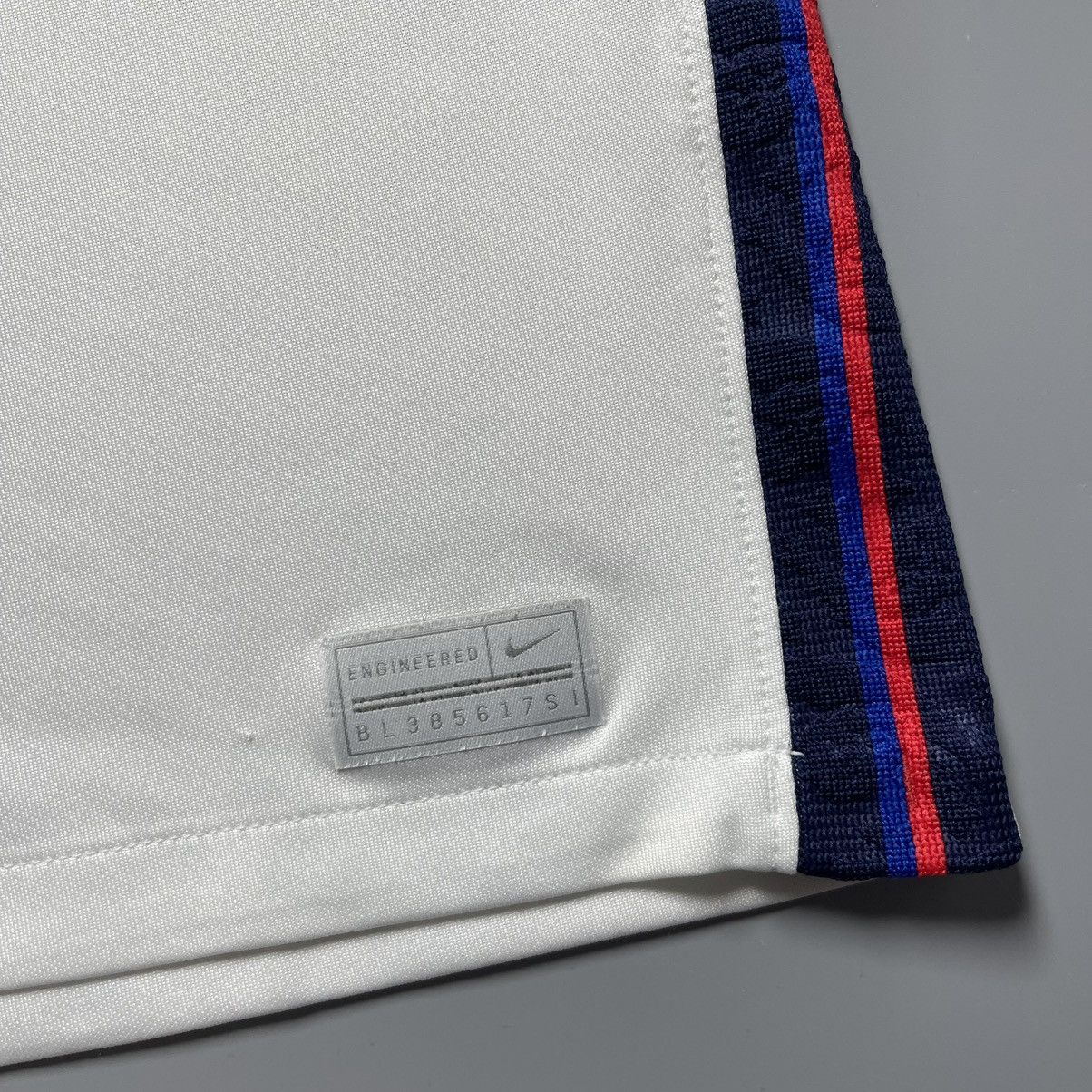 Nike ENGLAND NIKE 2020 EURO FOOTBALL HOME JERSEY #7 GREALISH Size US M / EU 48-50 / 2 - 7 Thumbnail