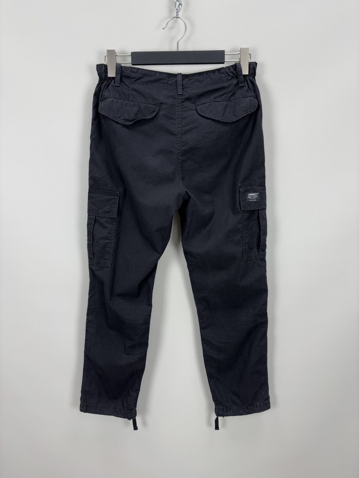 Mens cargo pants Carhartt Size 28 Color Black