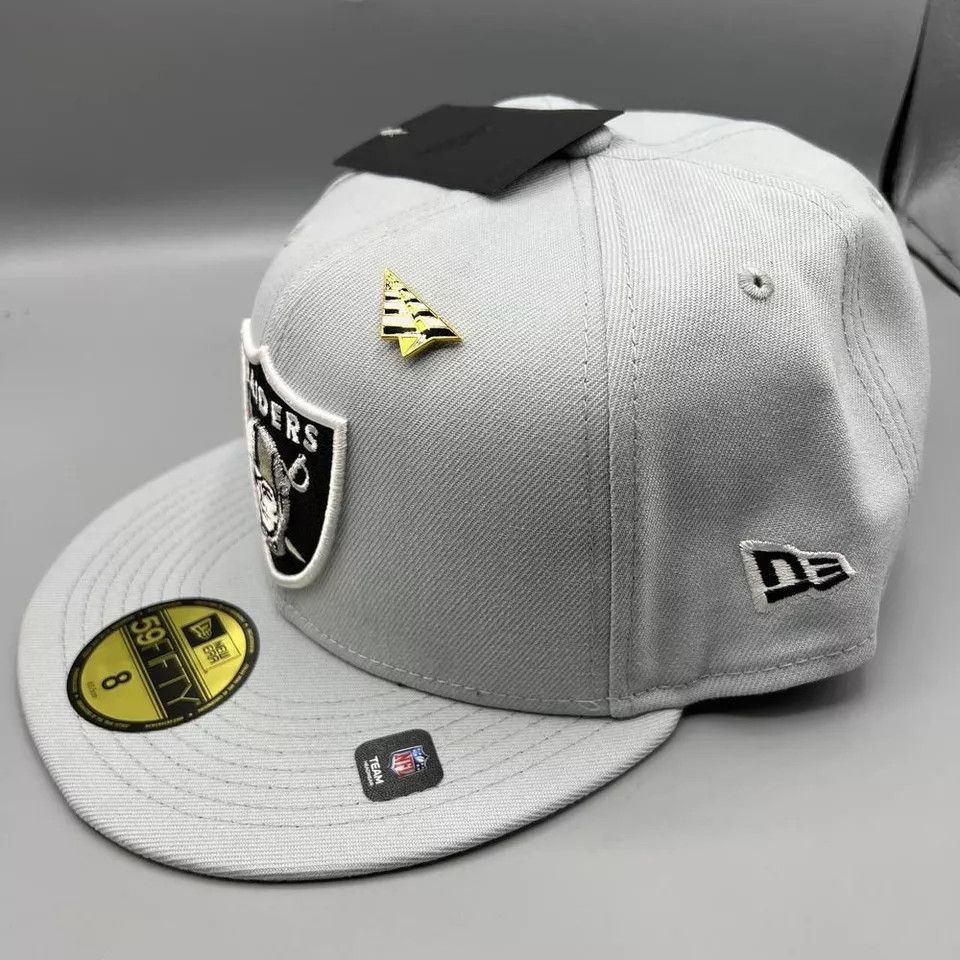 New Era Las Vegas Raiders Paper Planes Roc Nation Hat Men 8 Size ONE SIZE - 2 Thumbnail
