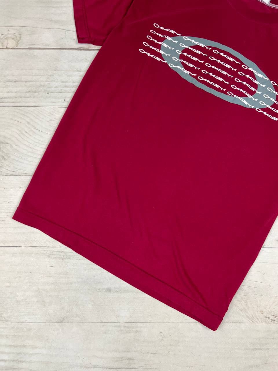 Oakley Vintage Oakley Big Logo T Shirt 90s Size US M / EU 48-50 / 2 - 3 Thumbnail