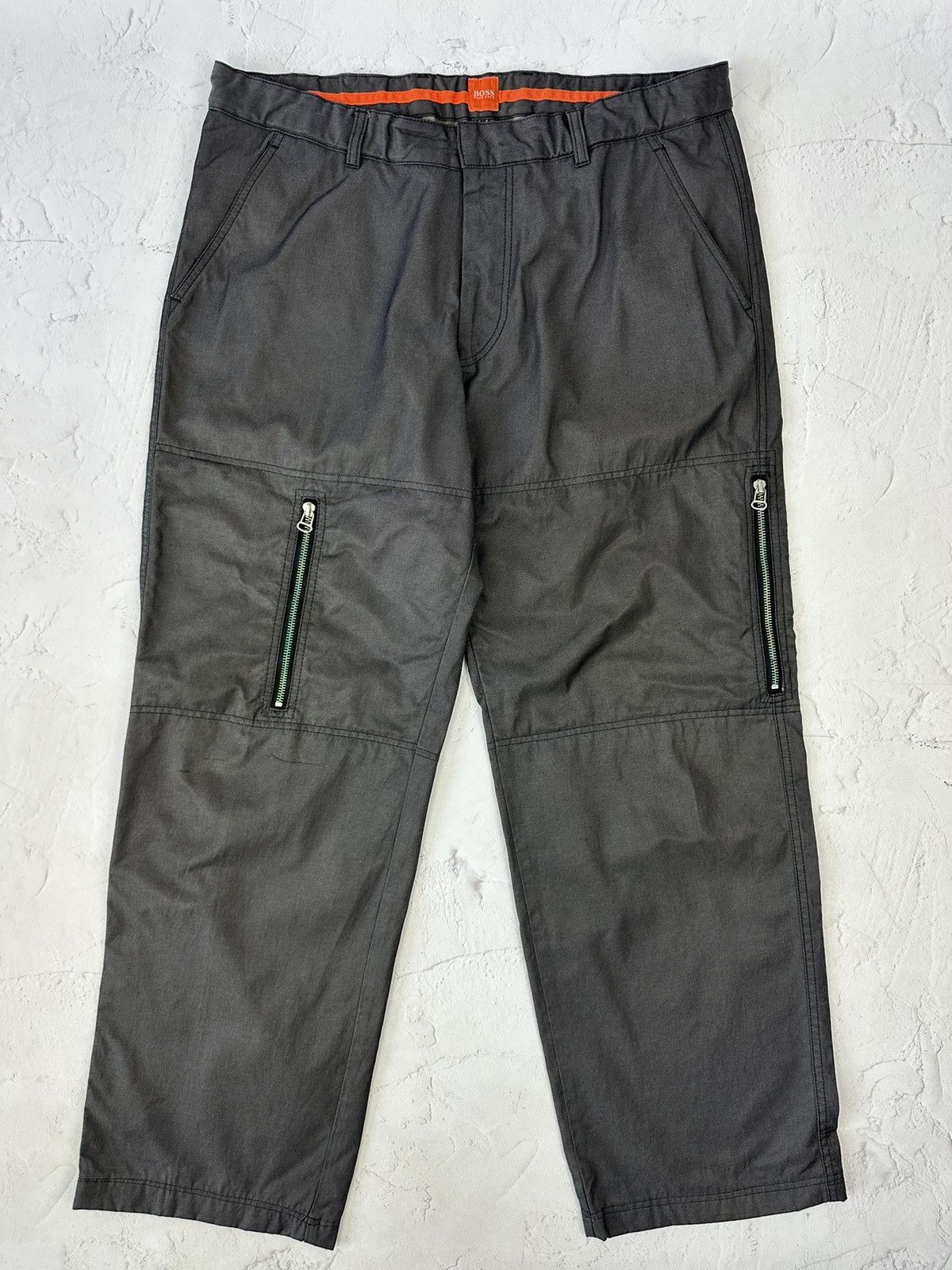 Hugo Boss × Vintage Vintage Hugo Boss Zipper Nylon Pants Size US 34 / EU 50 - 1 Thumbnail