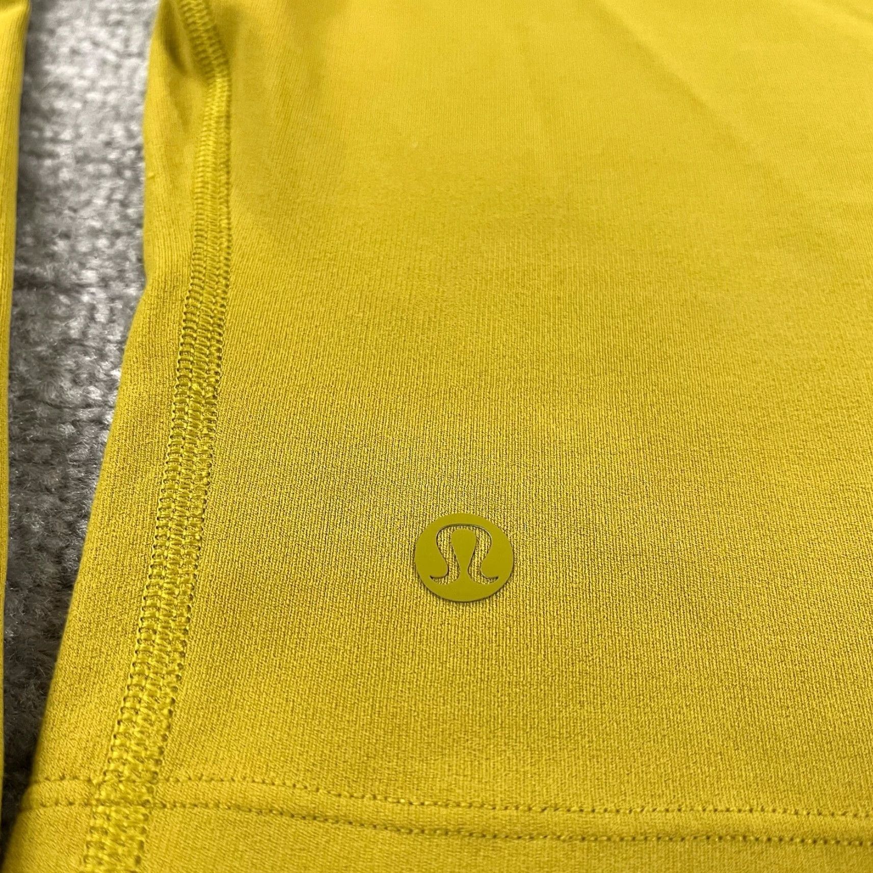 Lululemon LULULEMON Shirt Womens All Aligned Yellow Mock Neck L/S Size 4/6 Regular Size S / US 4 / IT 40 - 2 Thumbnail