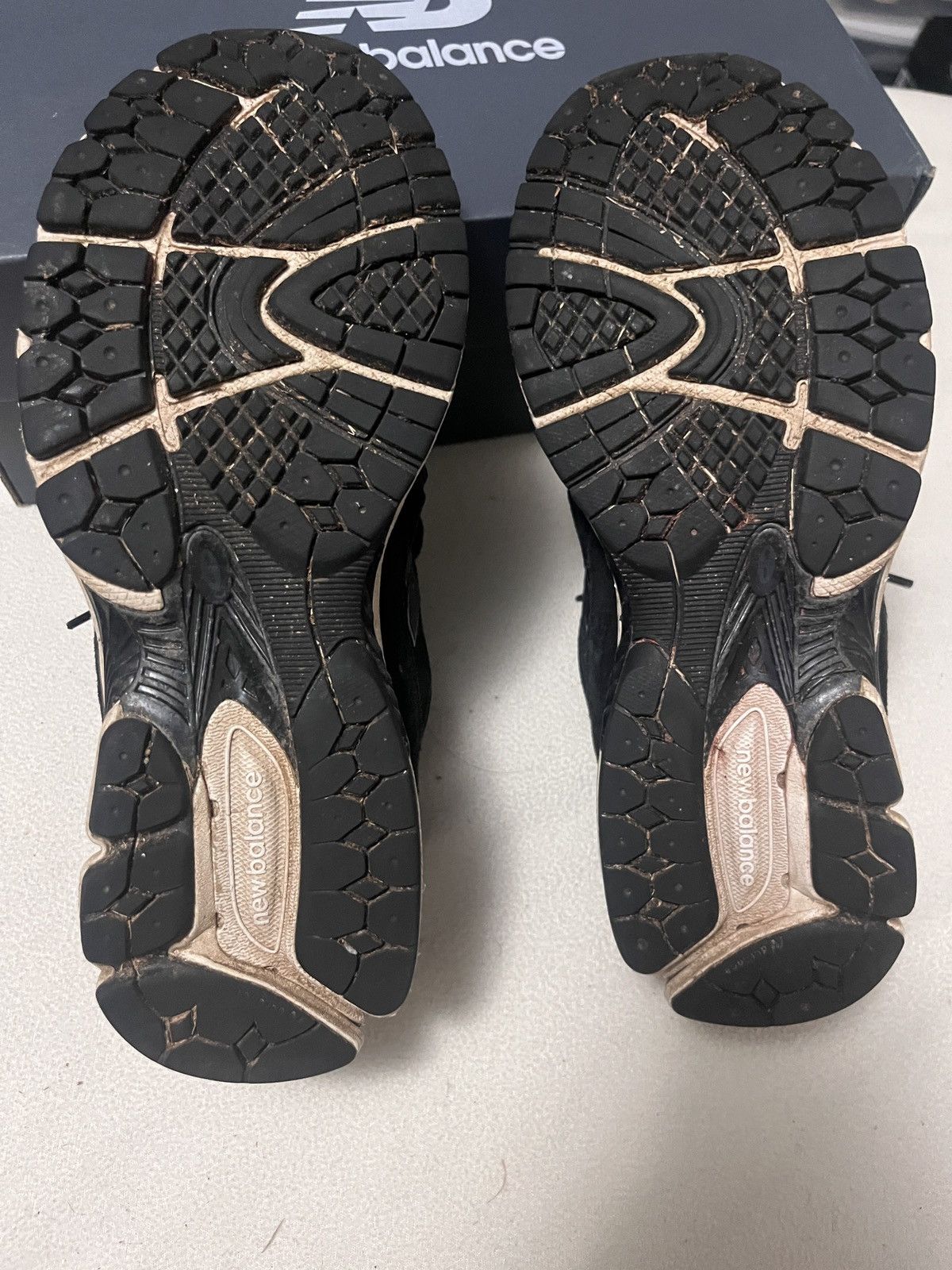 New Balance New Balance 2002r Size US 7.5 / EU 40-41 - 6 Thumbnail