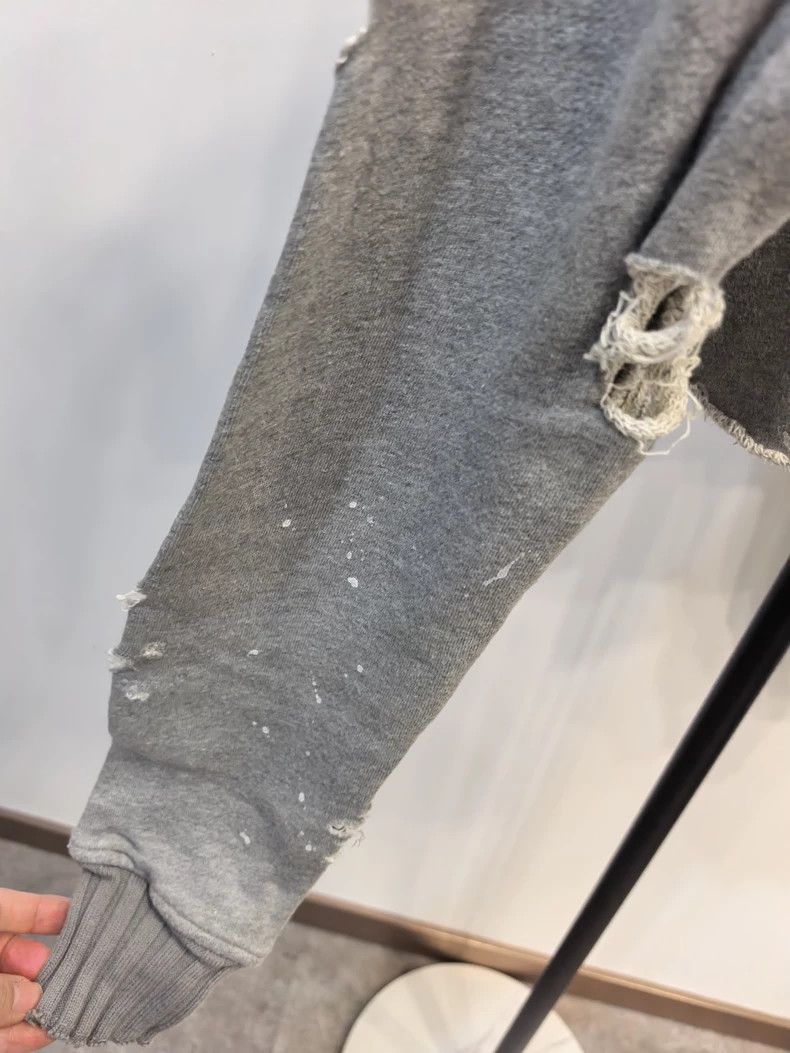 Amiri Amiri Round-neck sweatshirt 2501-Nextarrow Size US S / EU 44-46 / 1 - 7 Thumbnail