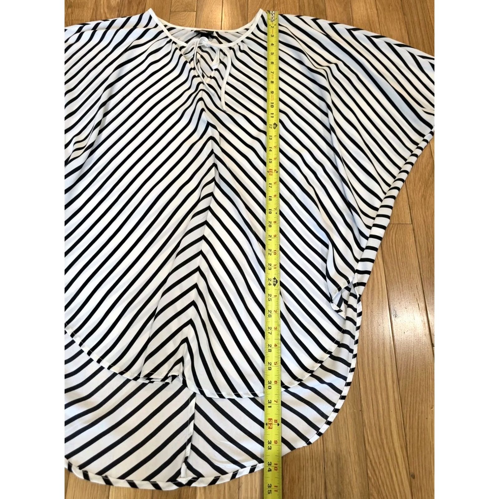 Mossimo Mossimo Large Black and White Striped Poncho Swim Cover Up Women L White Striped Beach Cover Up Size ONE SIZE - 3 Thumbnail
