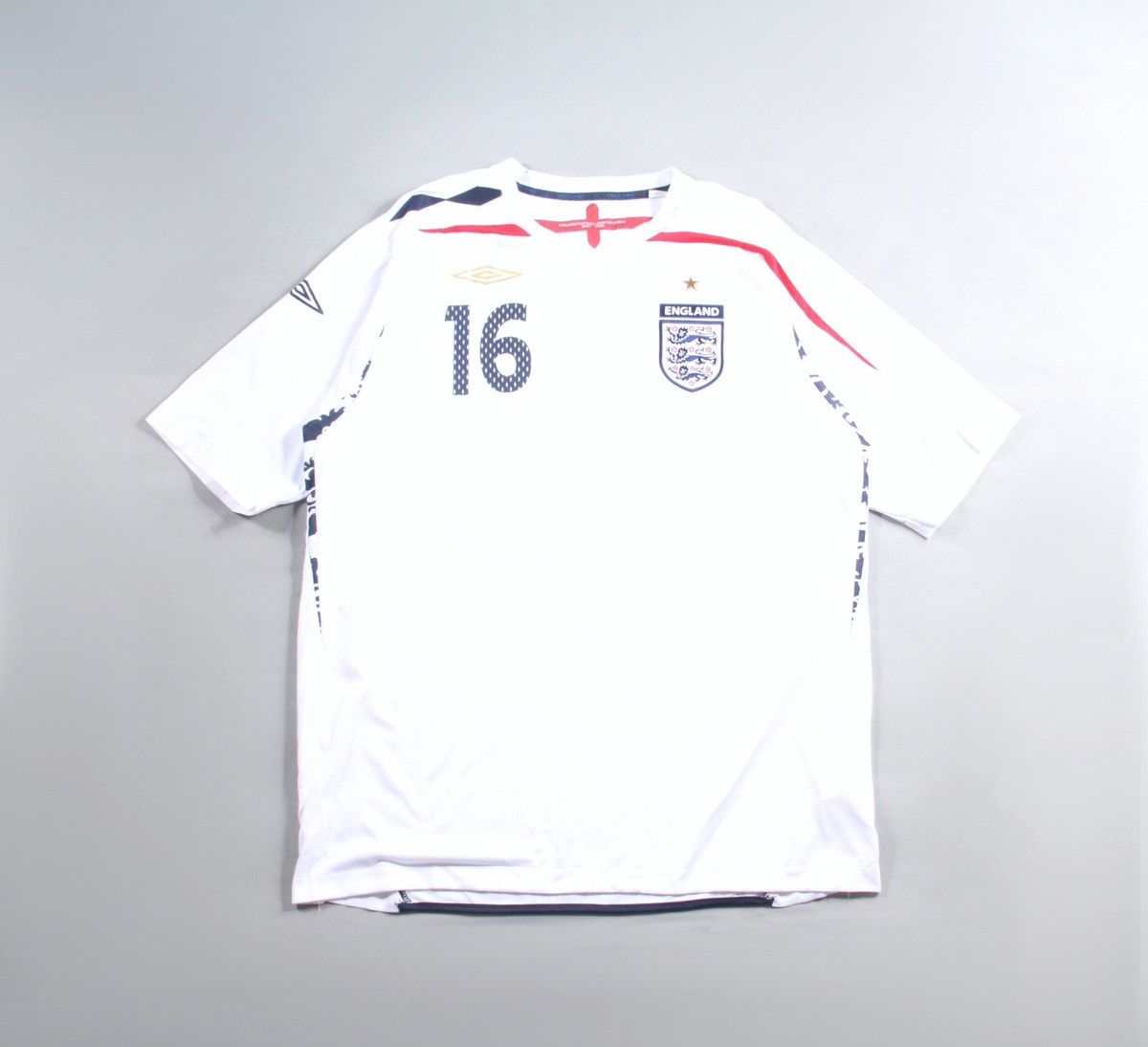 Umbro Umbro x England Vintage Soccer Football Jersey Tee Shirt XL Size US XL / EU 56 / 4 - 1 Thumbnail