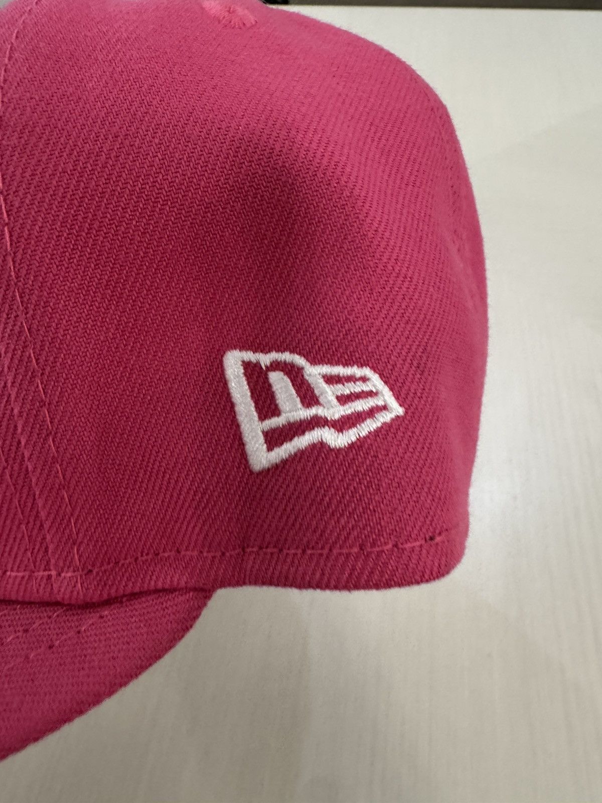 Supreme Supreme Breast Cancer Box Logo Hat Pink 7 3/8 FW25 USED Size ONE SIZE - 5 Thumbnail