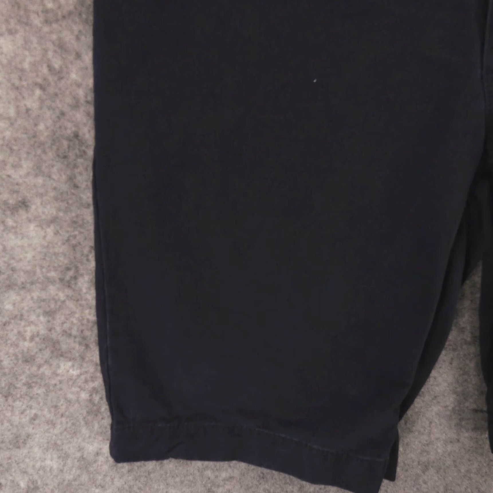 Gap Gap Shorts Mens 32 Chino Flat Front GapKhakis Navy Blue School Uniform Size US 32 / EU 48 - 3 Thumbnail
