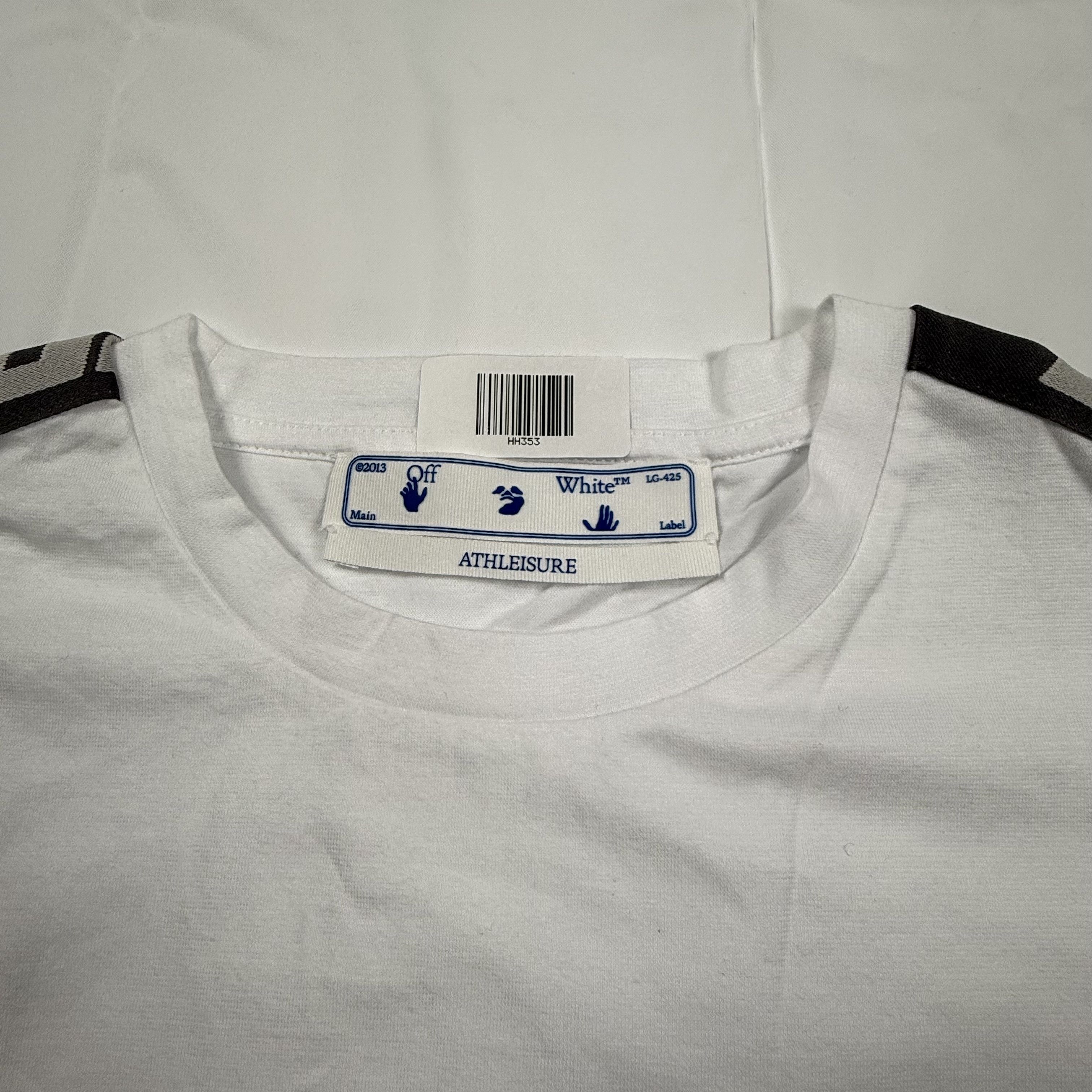 Off-White Off-White Athleisure White T-Shirt Logo Shoulder Tape Size US L / EU 52-54 / 3 - 2 Thumbnail