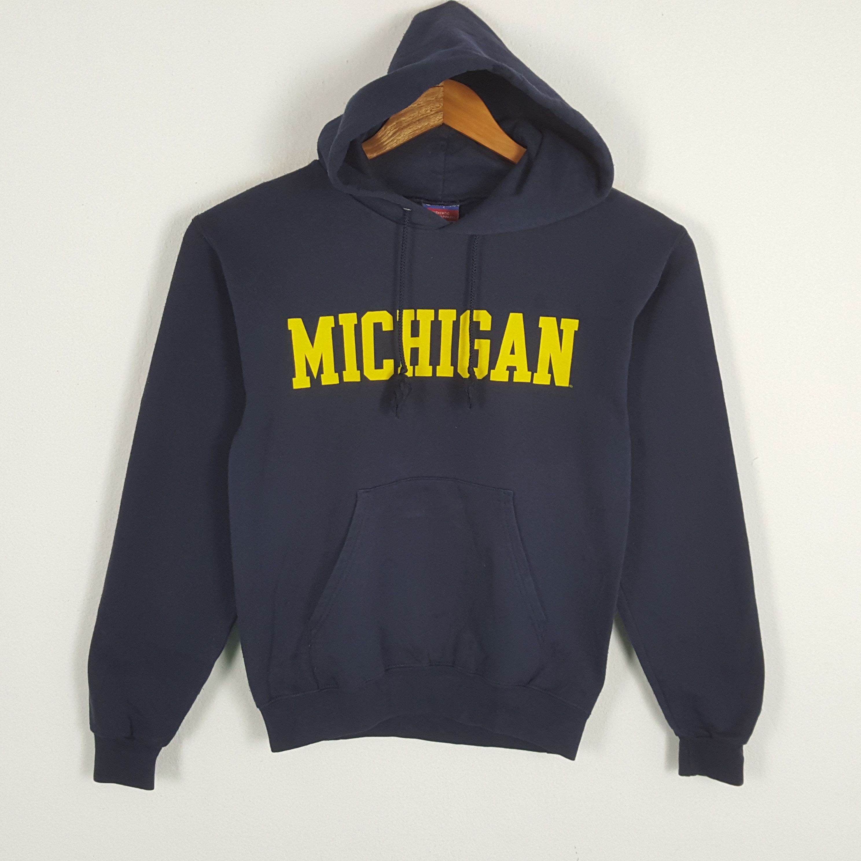 Champion × NFL × Vintage Vintage MICHIGAN WOLVERINES x CHAMPION NFL Hoodies Size US S / EU 44-46 / 1 - 1 Thumbnail
