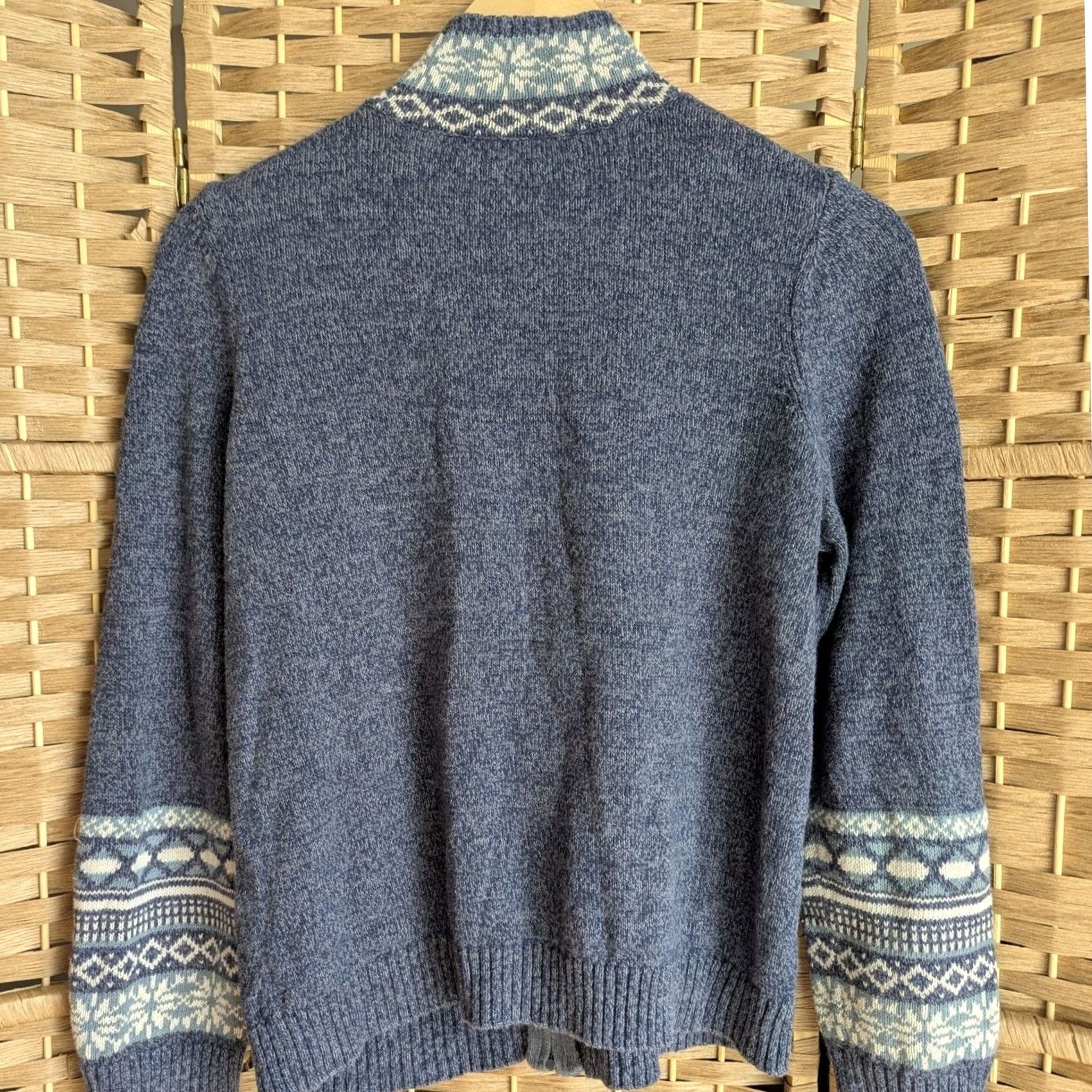 Vintage VINTAGE Christopher & Banks Cardigan Shirt Women S Blue Fair Isle Snowflake Zip Front Mock Neck Winter Fall Size S / US 4 / IT 40 - 3 Thumbnail