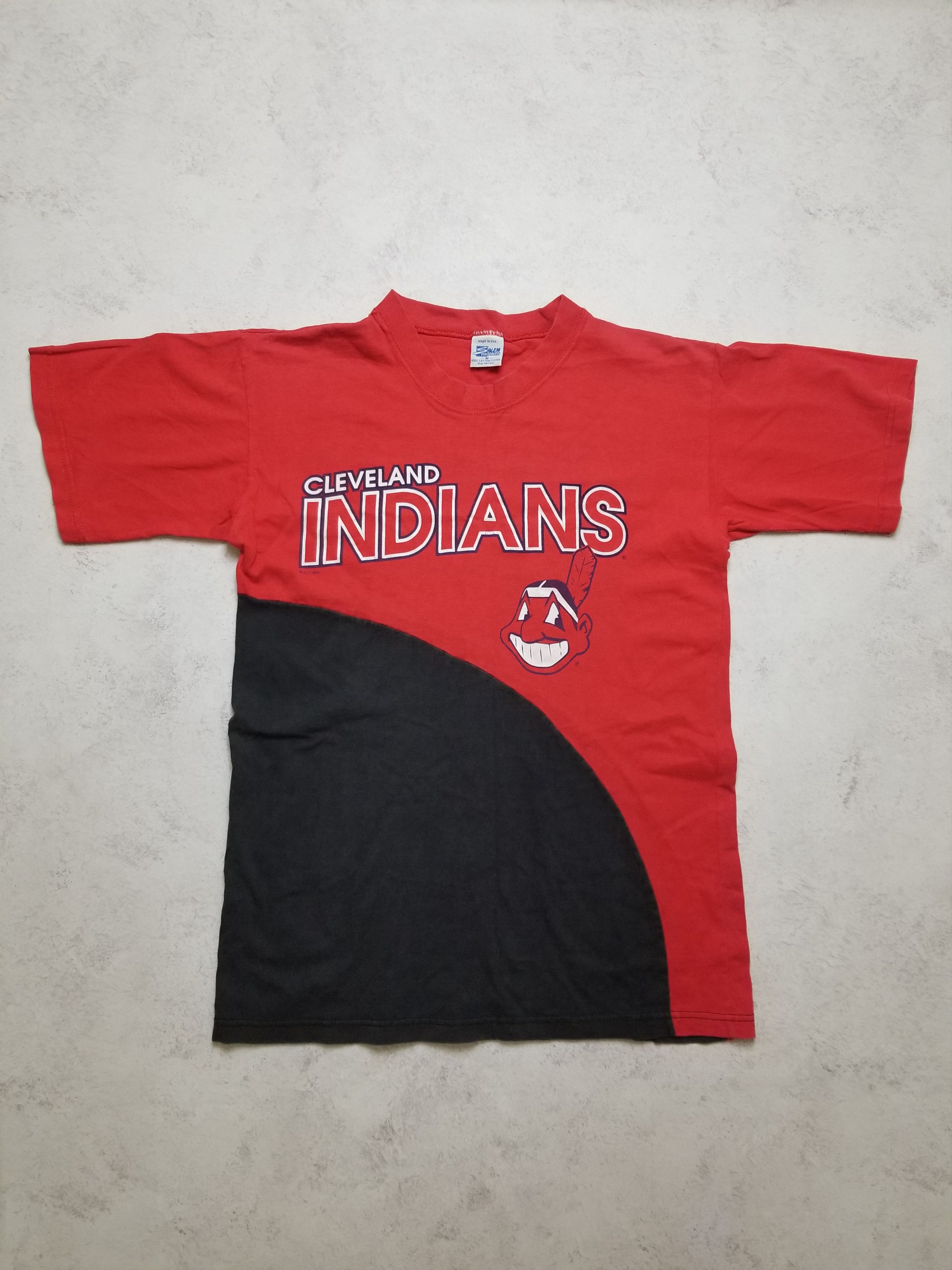 Salem Sportswear Vintage 94s SALEM SPORTWEAR CLEVELAND INDIANS MLB T-Shirt Size US M / EU 48-50 / 2 - 1 Thumbnail