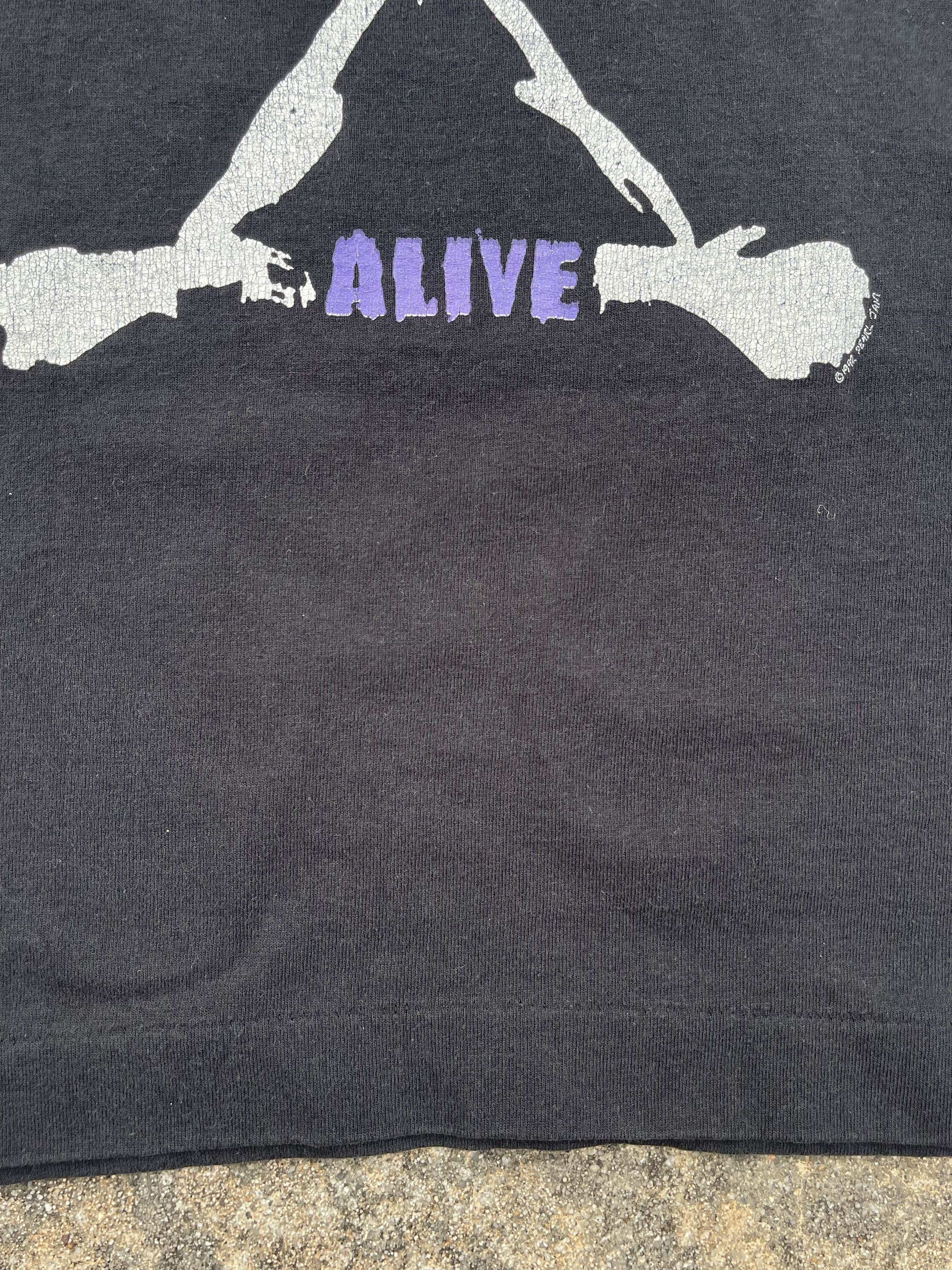 Band Tees × Vintage 1992 Pearl Jam Alive Tour Rock Band Long Sleeve T-Shirt Size US XL / EU 56 / 4 - 4 Thumbnail