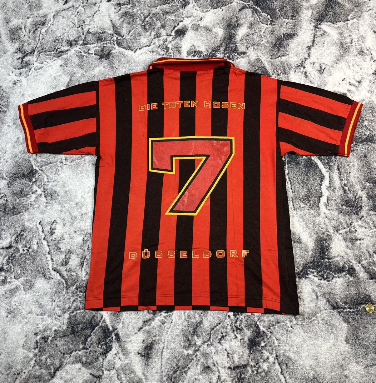 Other Die Toten Hosen Düsseldorf Punk Football Casual Jersey Size US XL / EU 56 / 4 - 6 Thumbnail