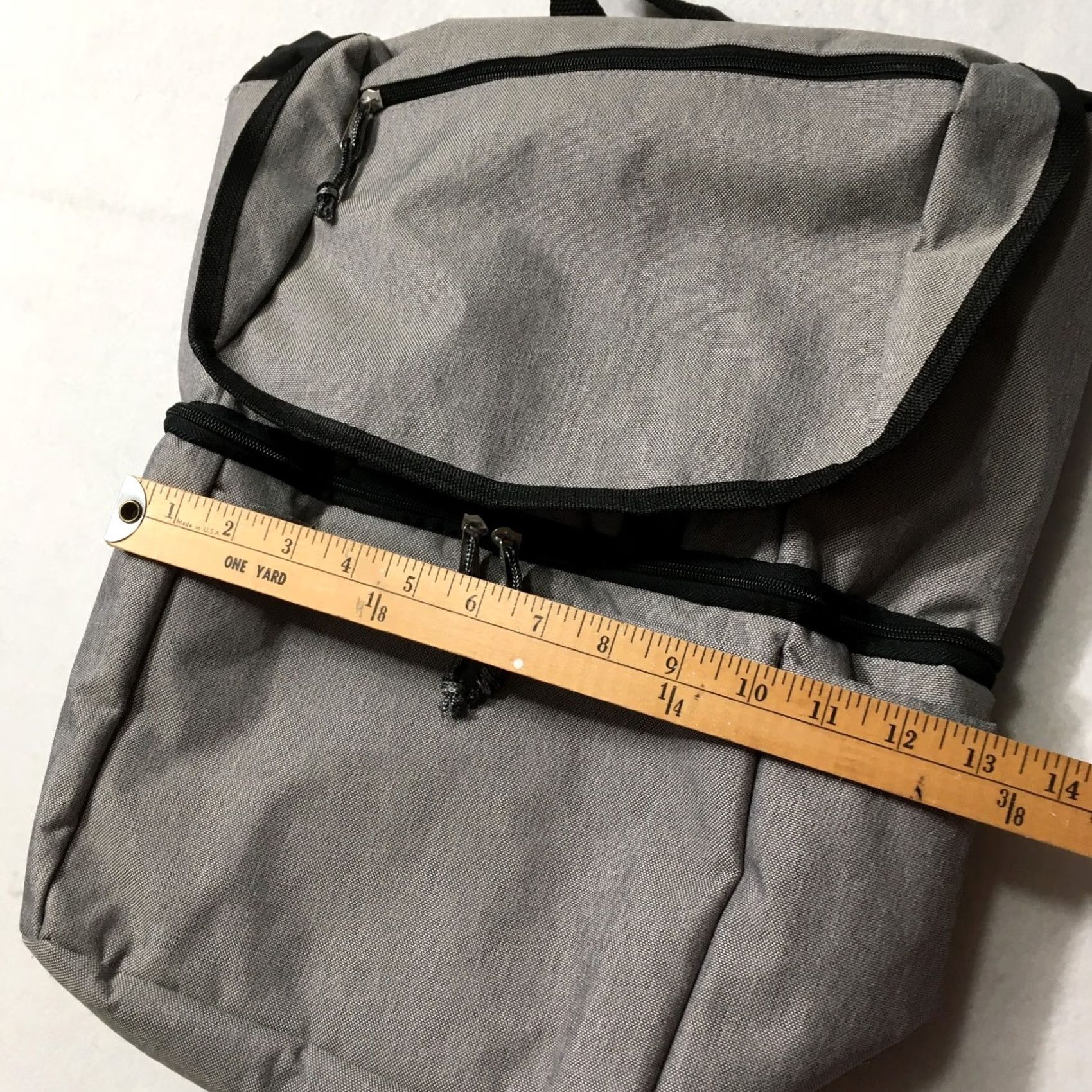 Vintage Leeds Gray Backpack Mens Bag Nylon Polyester 18 in Gray Backpack Mens Size ONE SIZE - 2 Thumbnail