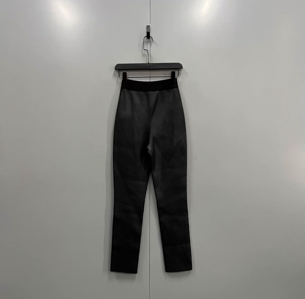 Hermes Hermès Black High-Waisted Leather Pants J41 Size 24" / US 00 / IT 34 - 2 Thumbnail