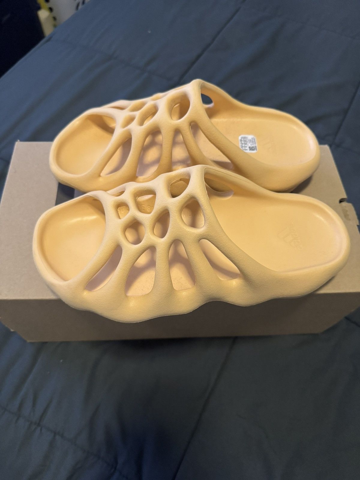 adidas Yeezy 450 Slide