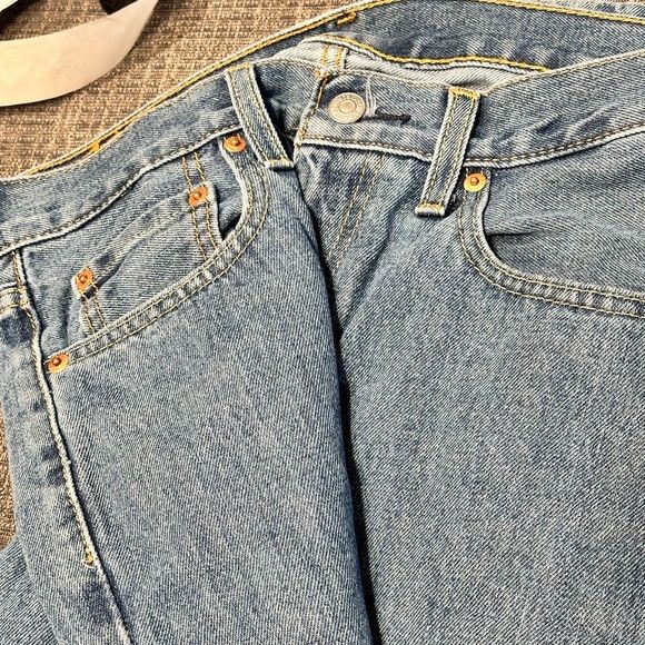 Levi's × Vintage VTG Levi’s 550 Jean Pants, 30 x 32, Relaxed Fit, Classic Size US 30 / EU 46 - 4 Thumbnail