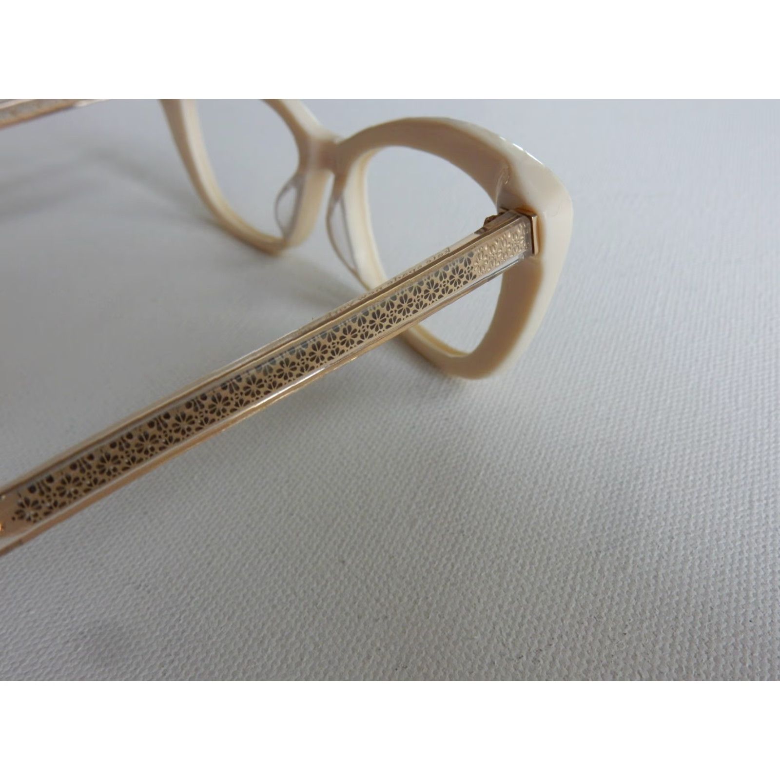 Vintage VINTAGE Kate Spade Women Sunglasses Frames White 54mm 19mm 140mm Merida 10AHA Size ONE SIZE - 4 Thumbnail