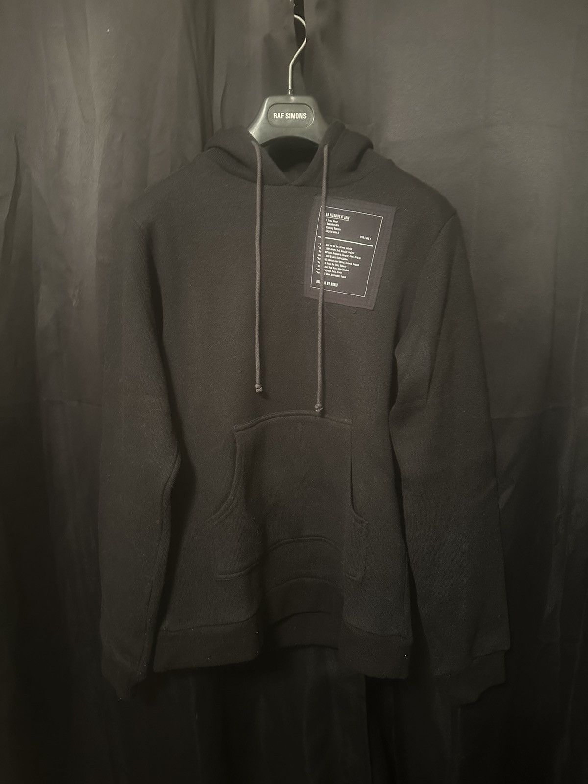 Raf Simons AW 05-06 History Of My World Patch hoodie Size US M / EU 48-50 / 2 - 1 Thumbnail