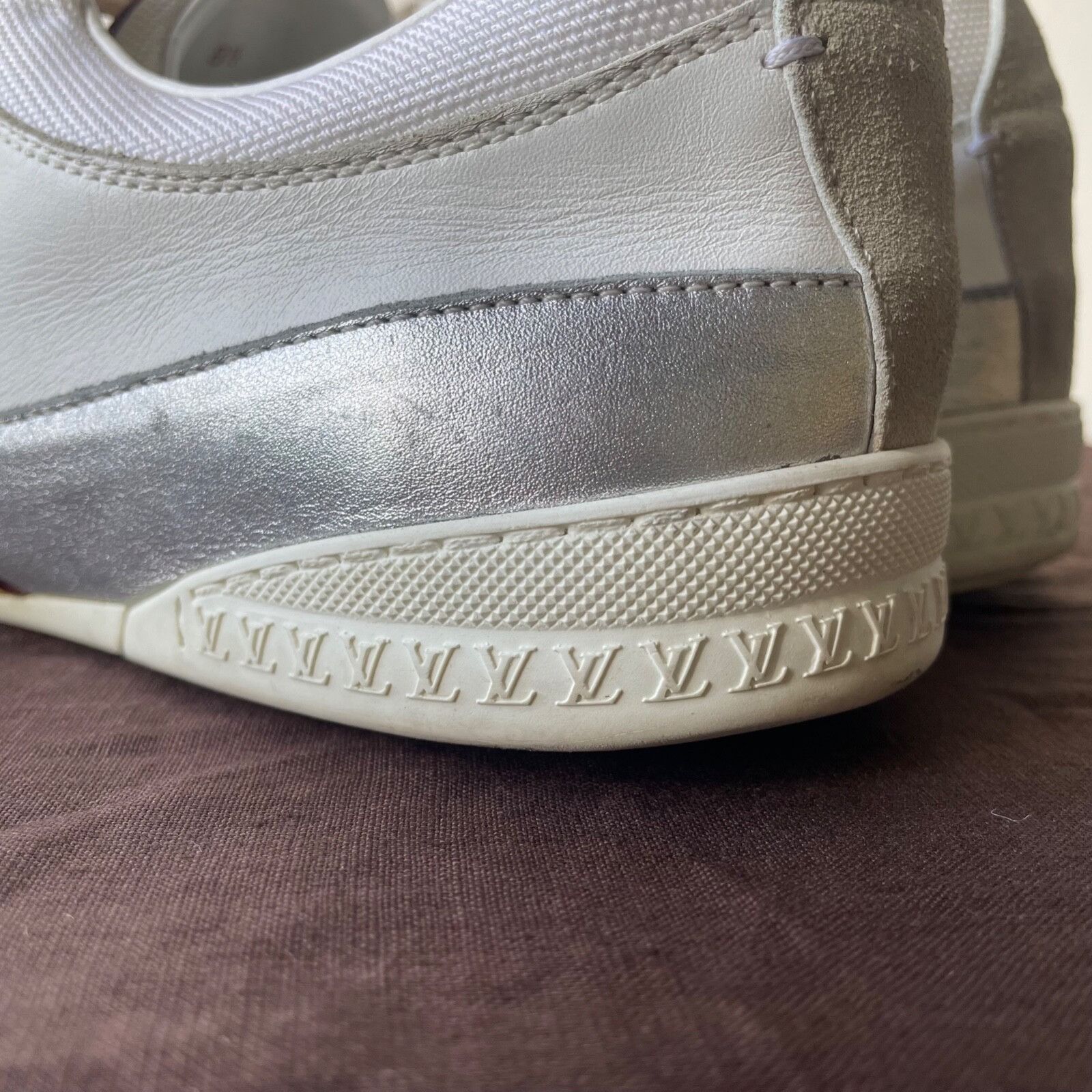 Louis Vuitton Louis Vuitton Leather Sneakers 8950AC Size US 9 / EU 42 - 9 Thumbnail