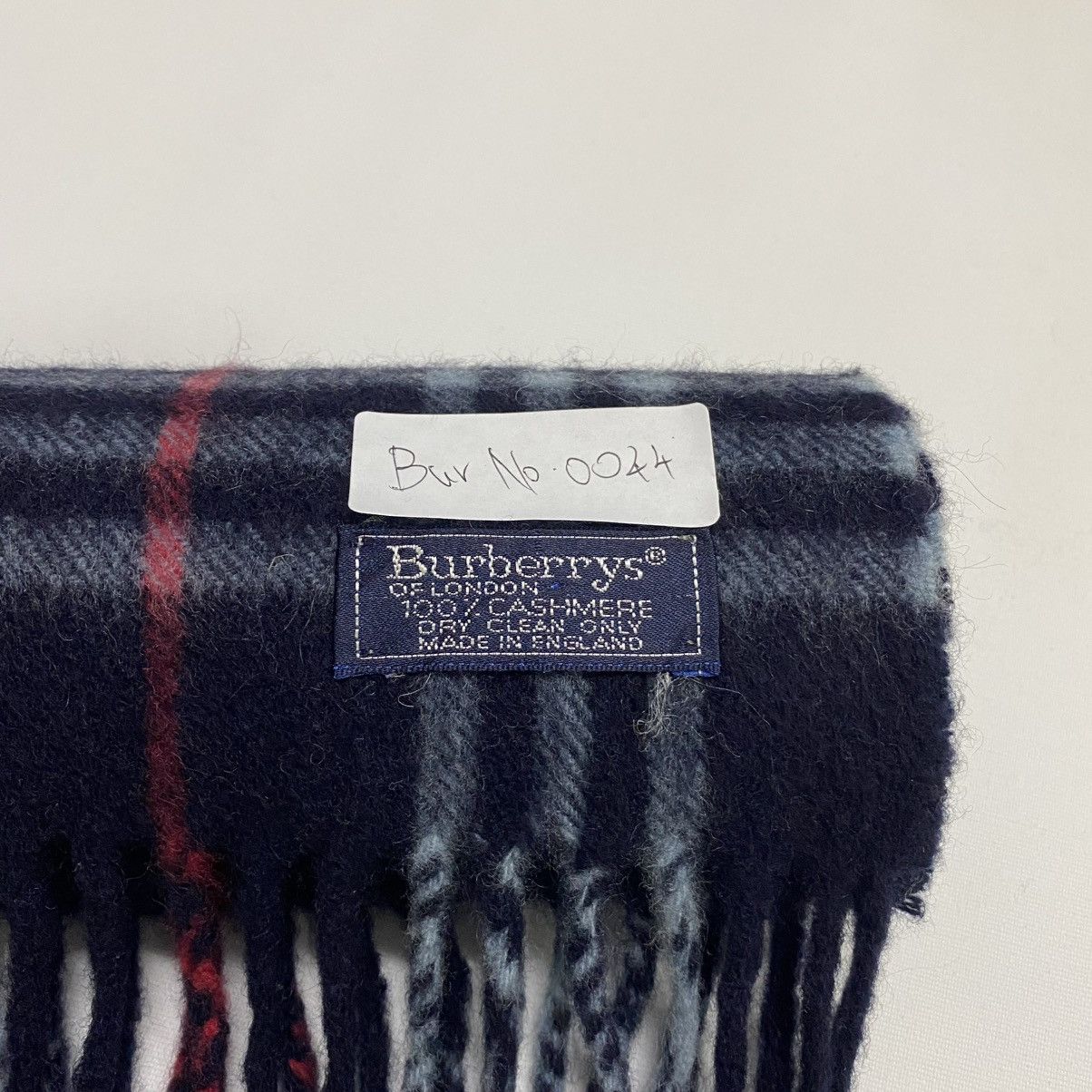 Burberry BURBERRYS SCARF MUFFLER BUR044 Size ONE SIZE - 8 Thumbnail