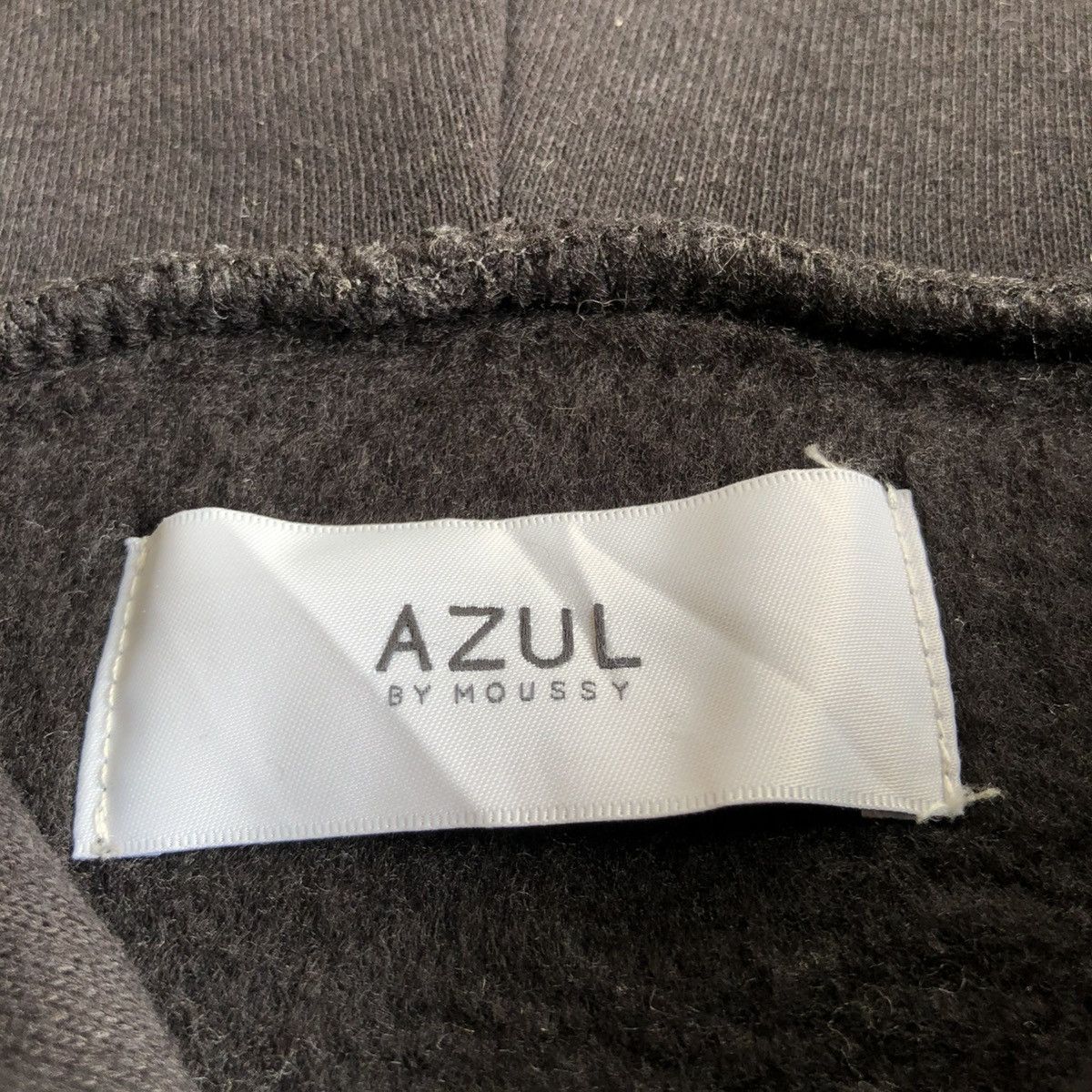 Beauty Beast 2000s Azul by Moussy Big Pocket Ziphoodie Beauty Beast Black Size US L / EU 52-54 / 3 - 11 Thumbnail