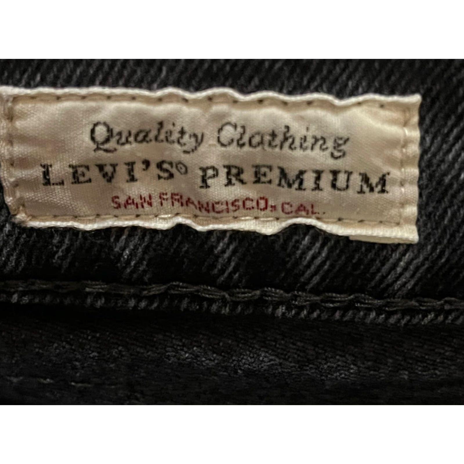 Levi's Womens Levis Wedgie Straight Jeans Sz 27 VGUC Raw Hem Button Fly Size 27" / US 4 / IT 40 - 5 Thumbnail