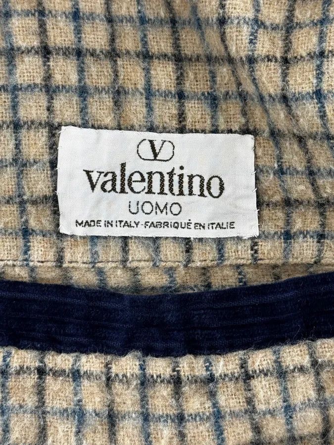 Valentino 1990s Valentino Navy Corduroy Premium Jacket Size US M / EU 48-50 / 2 - 12 Thumbnail